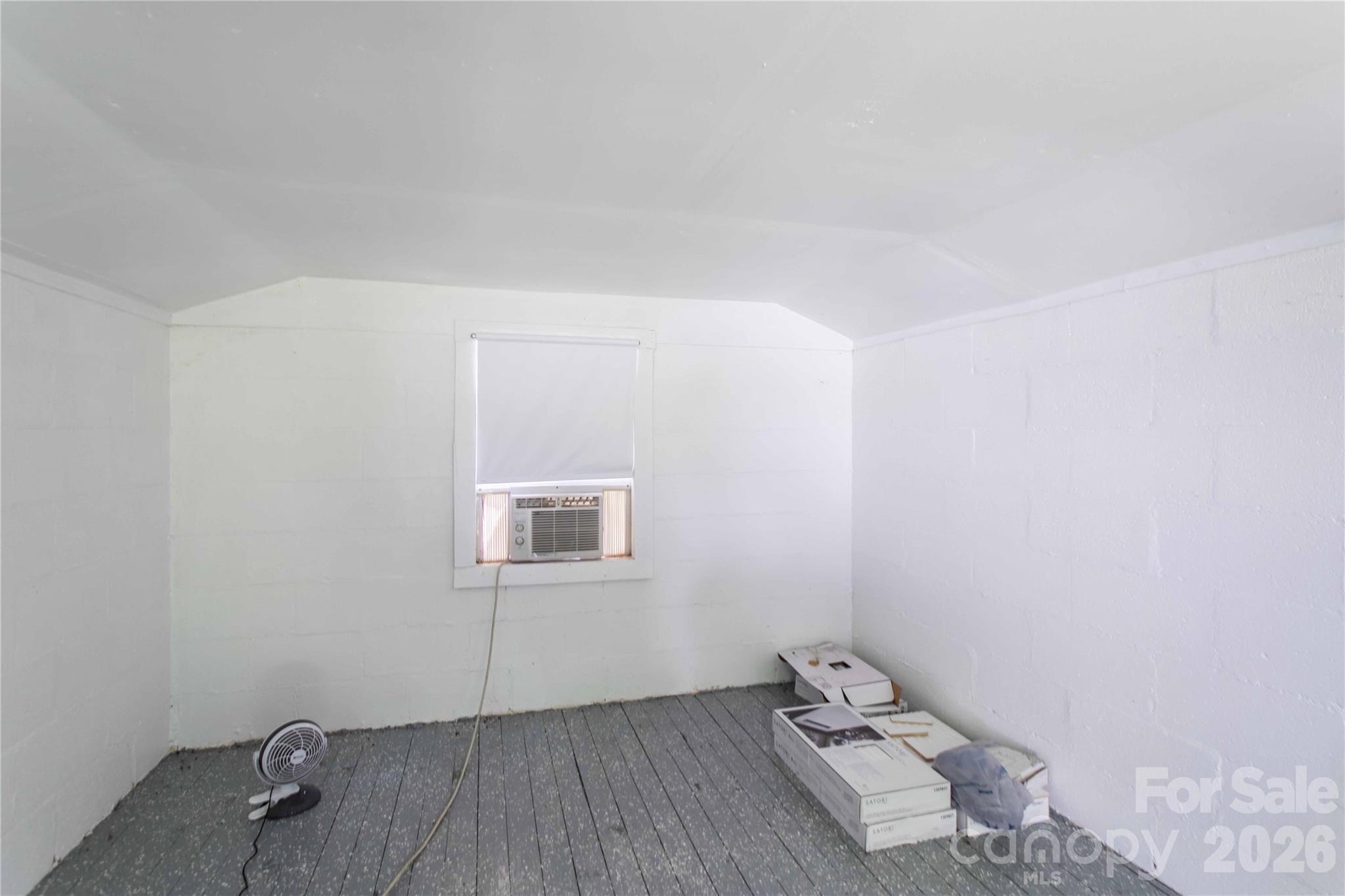 2603 Kim Miller Road — Lake Toxaway