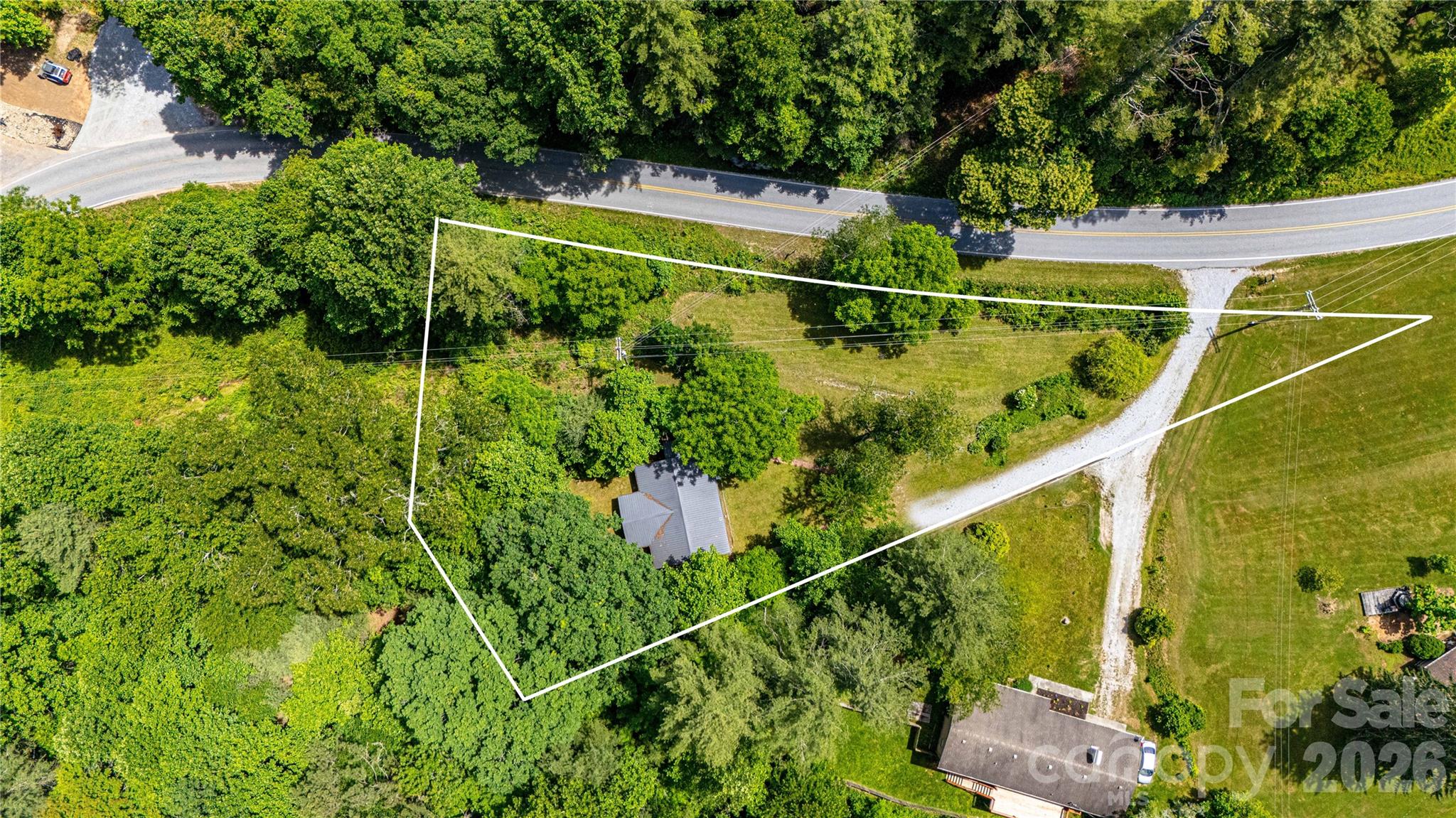 2603 Kim Miller Road — Lake Toxaway