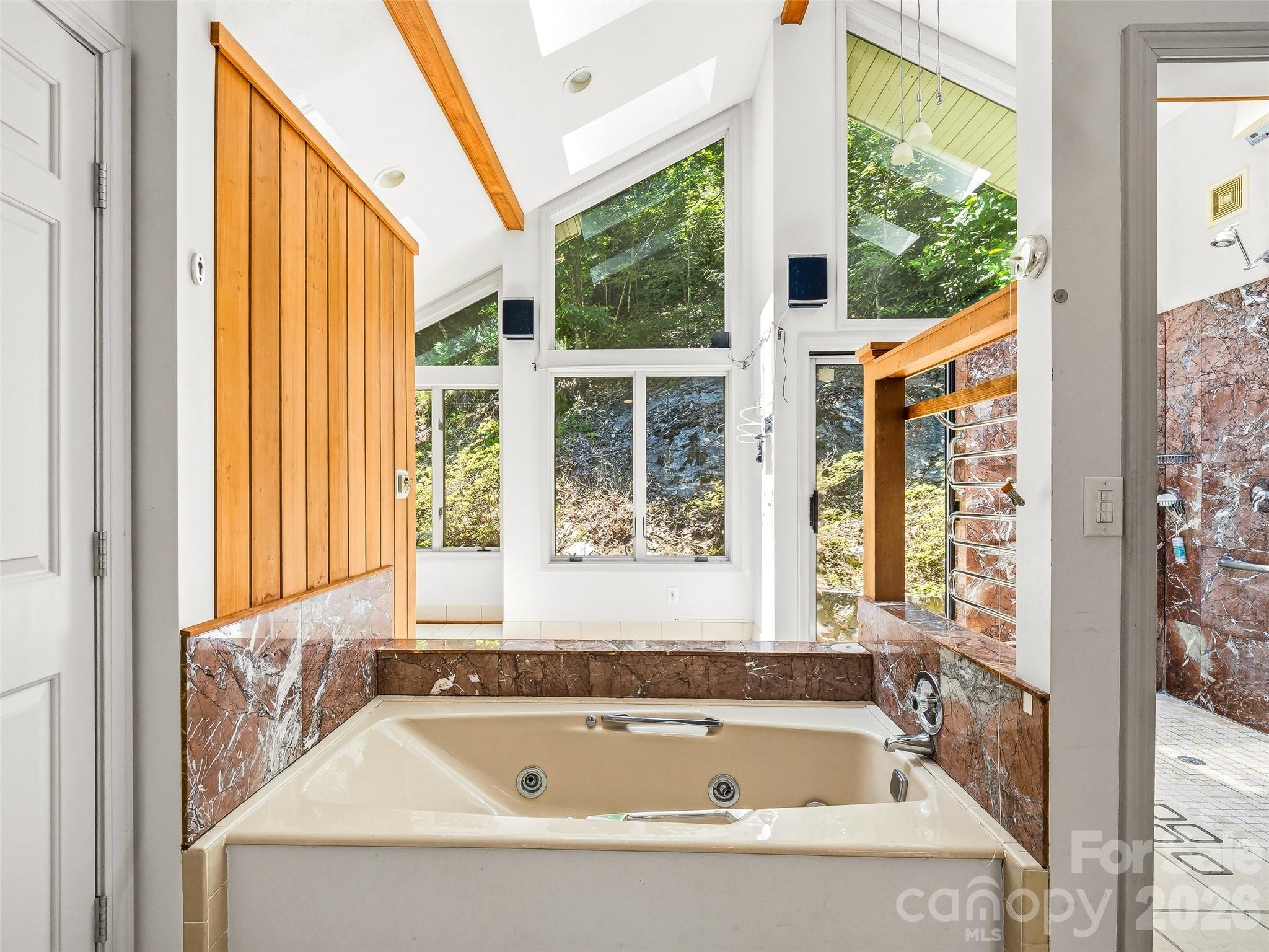 1430 Valmont Drive — Hendersonville