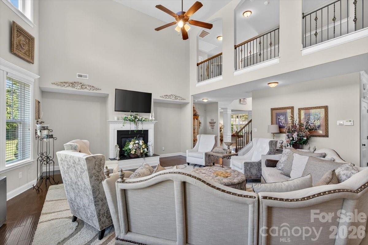 10515 Sweethaven Lane — Harrisburg
