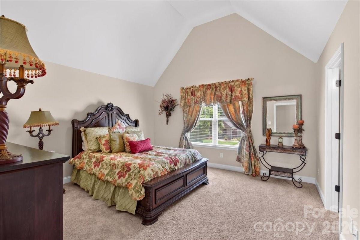 10515 Sweethaven Lane — Harrisburg