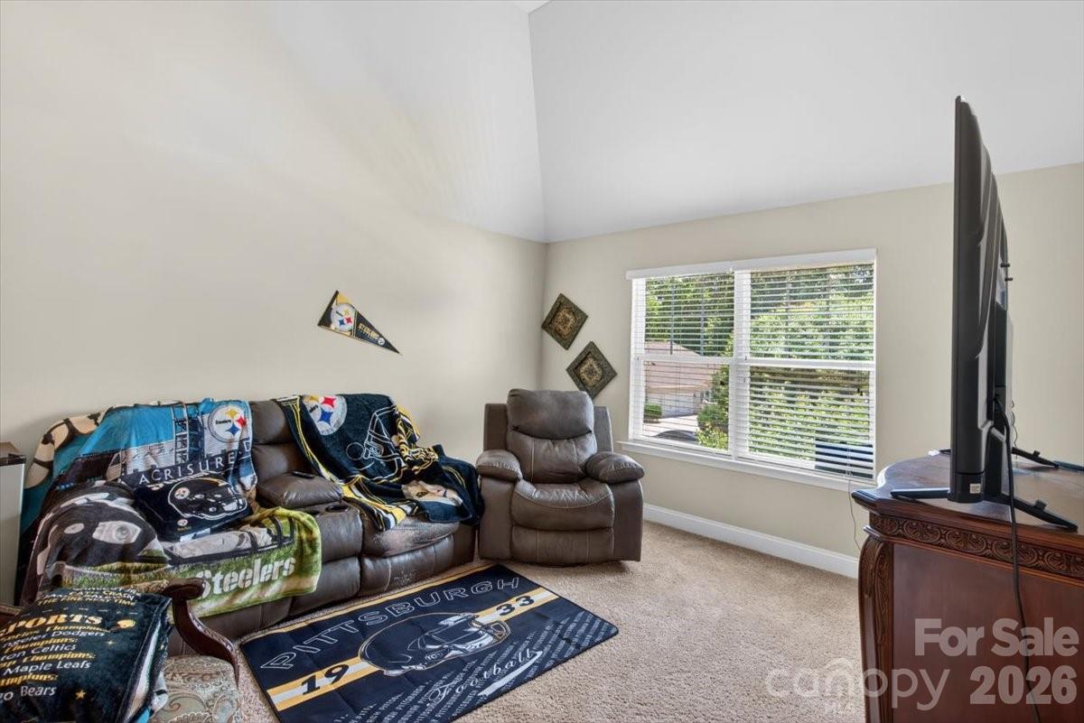 10515 Sweethaven Lane — Harrisburg