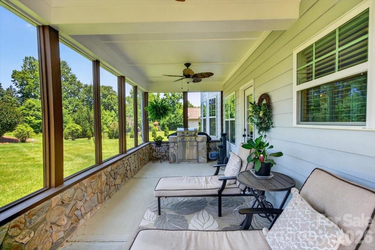 10515 Sweethaven Lane — Harrisburg
