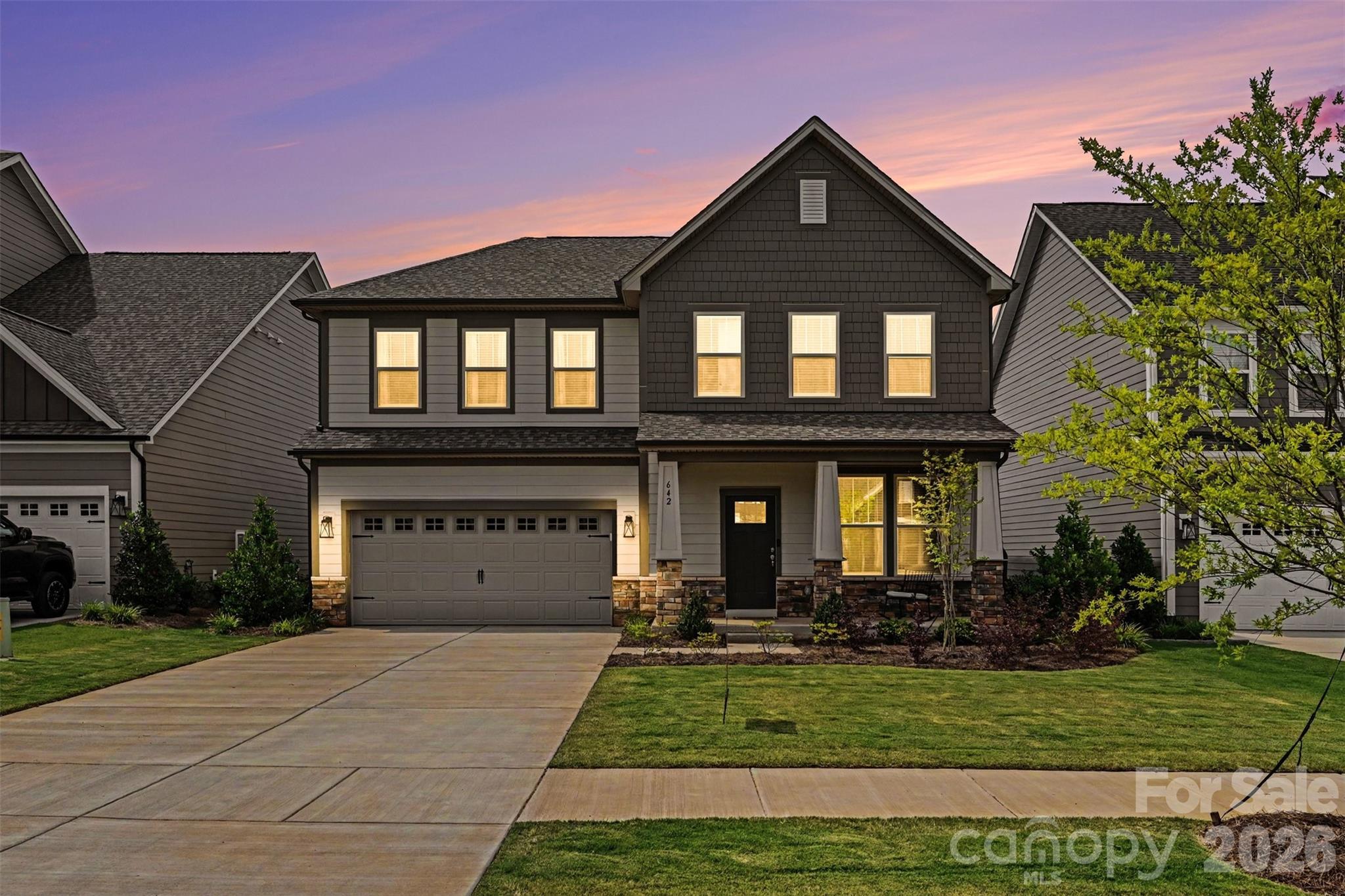 642 Amberjack Place — York