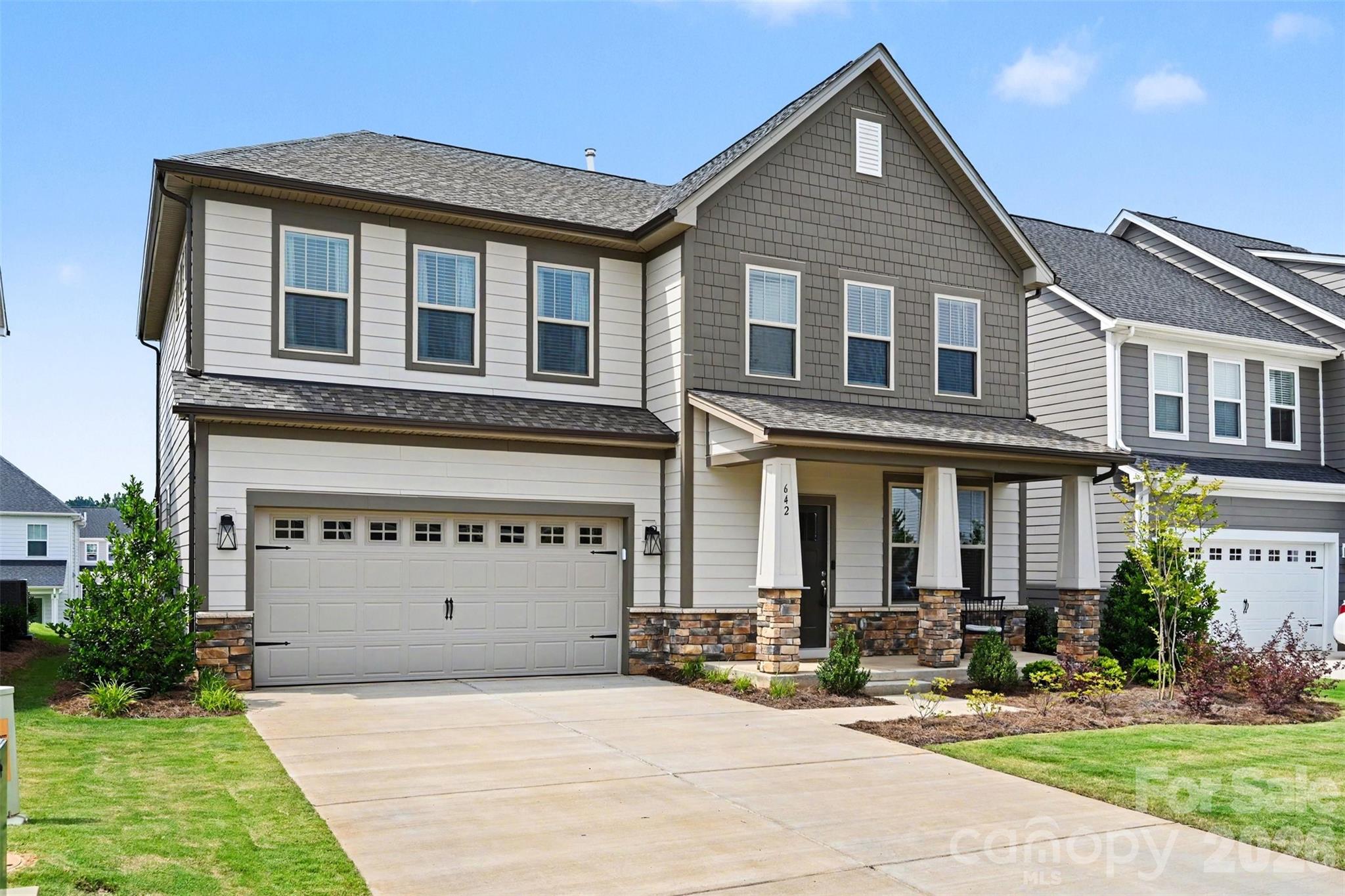 642 Amberjack Place — York