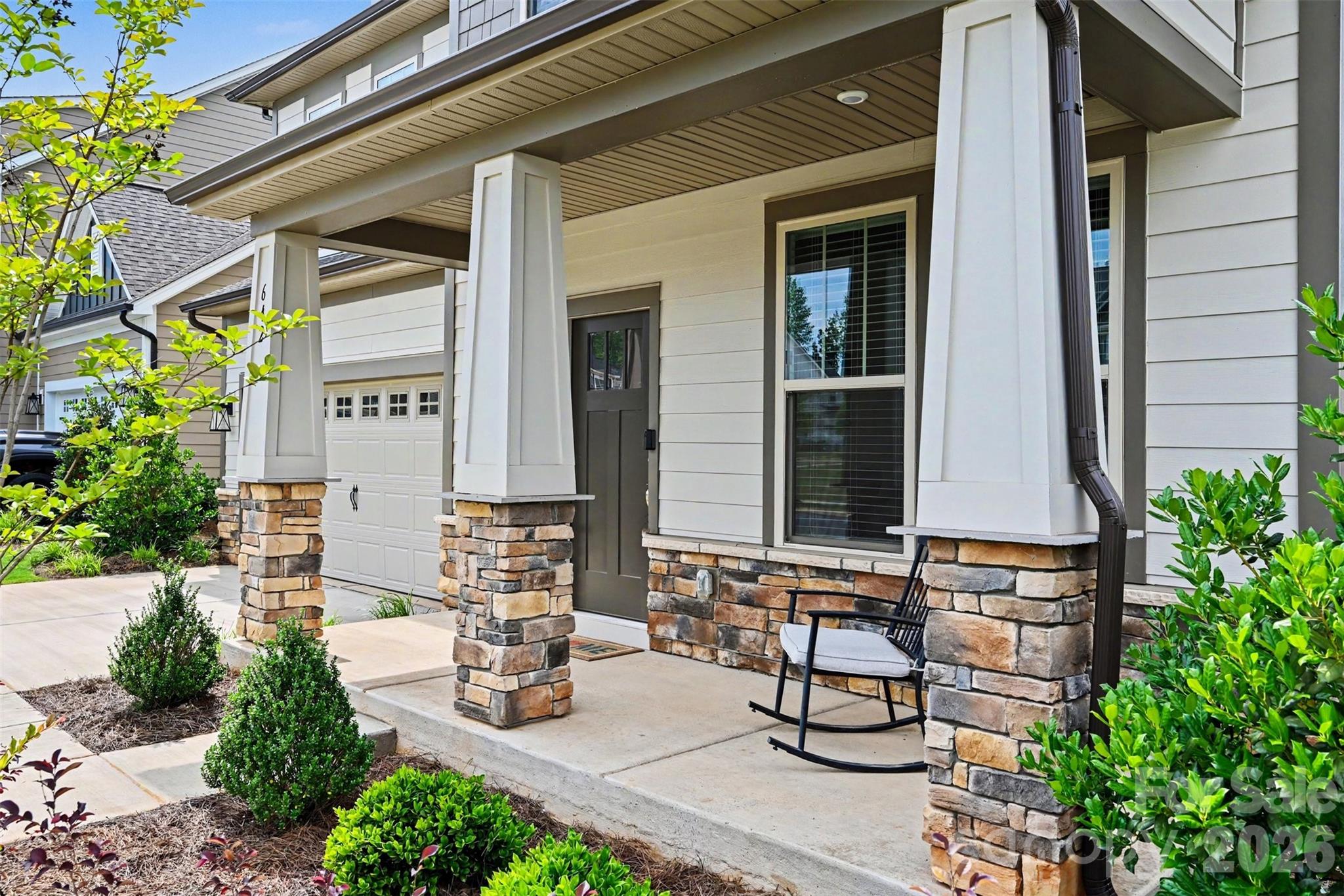 642 Amberjack Place — York