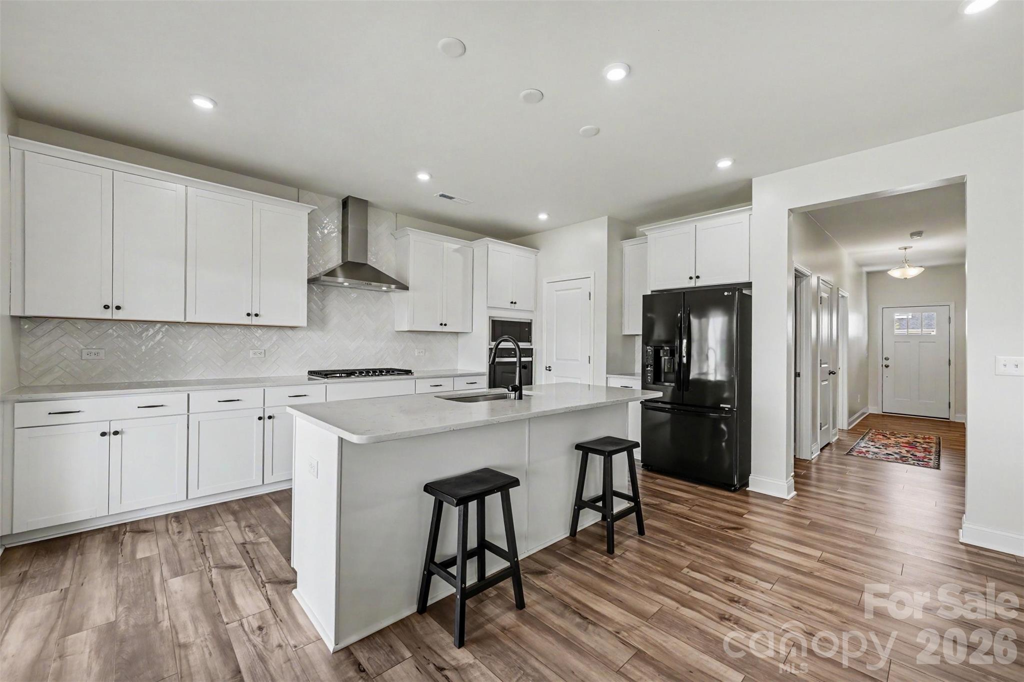 642 Amberjack Place — York