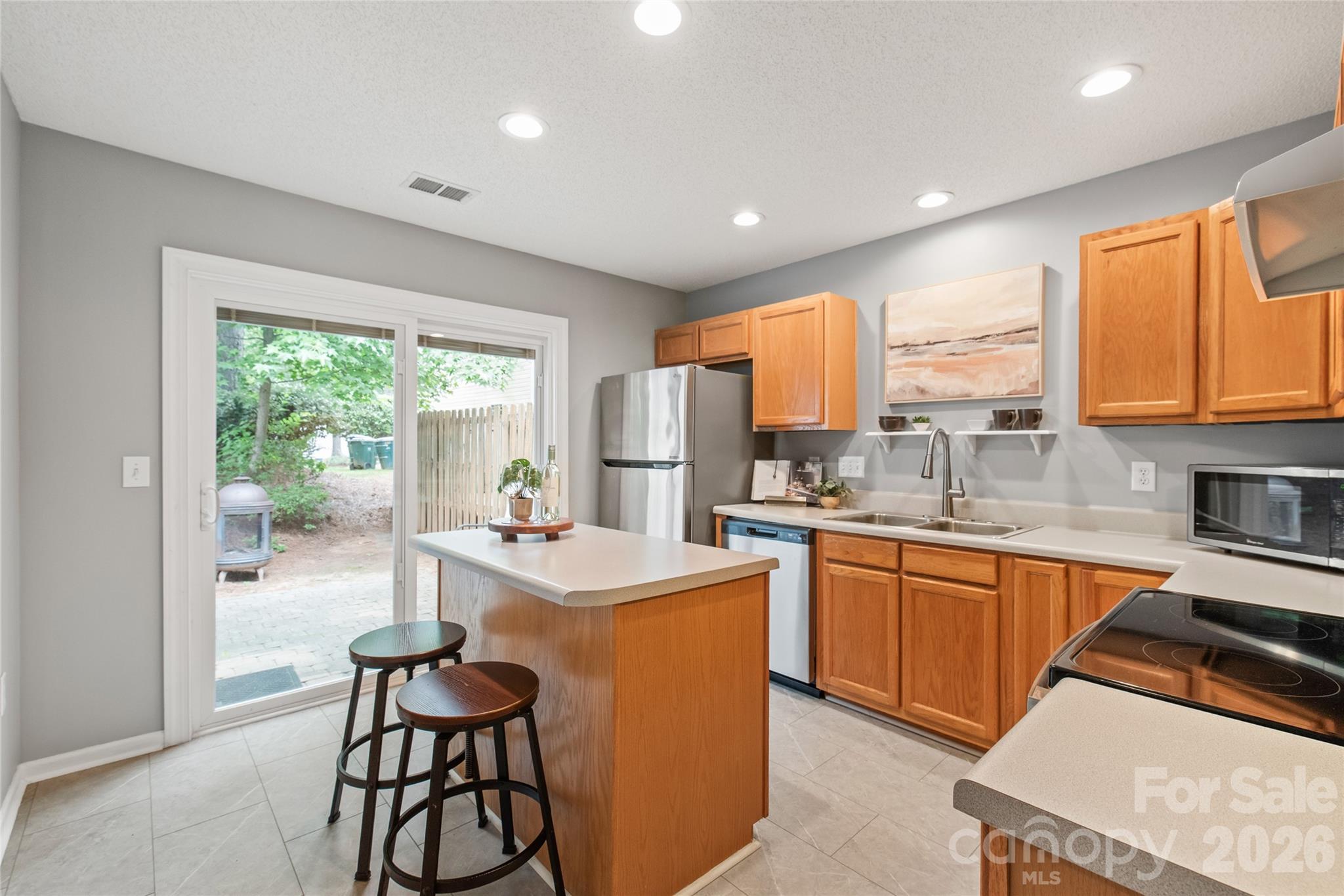 15411 Asterwind Court — Charlotte