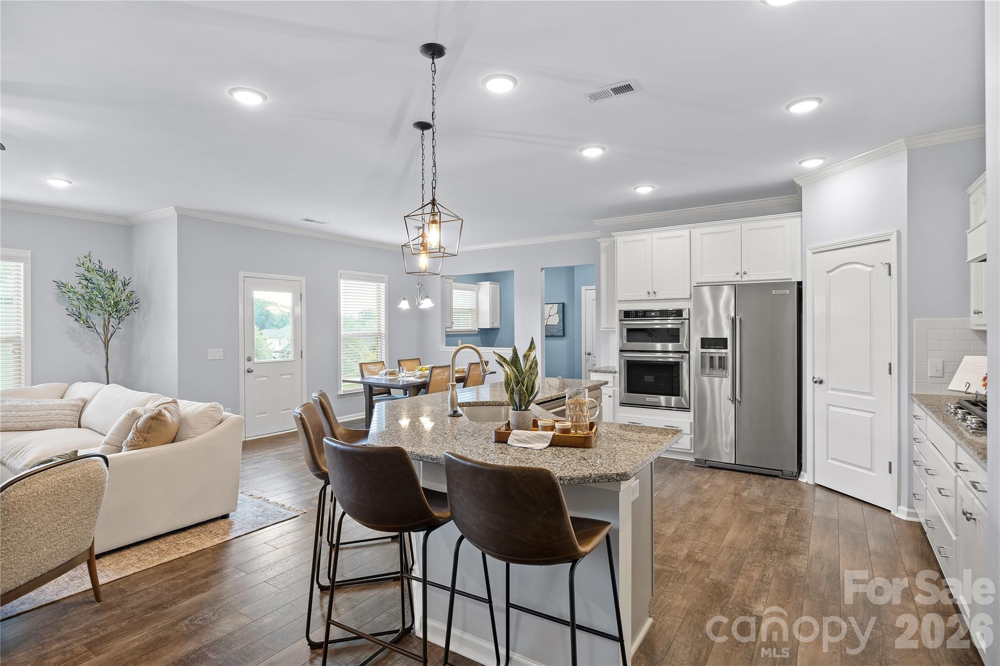 10522 Honeyfur Court — Charlotte