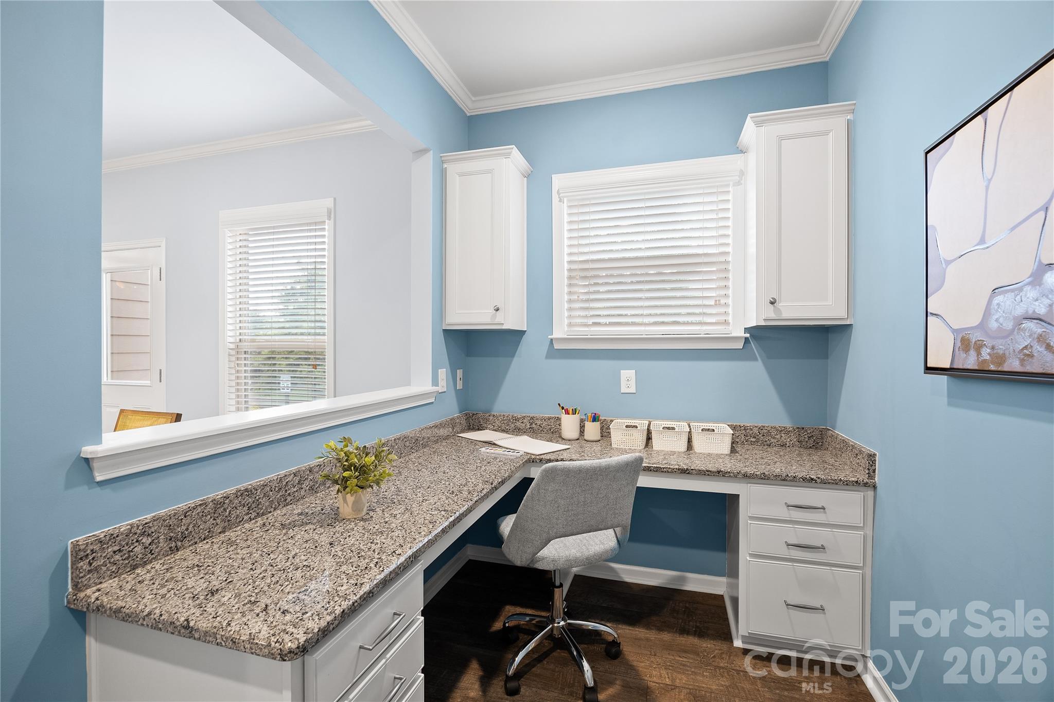 10522 Honeyfur Court — Charlotte