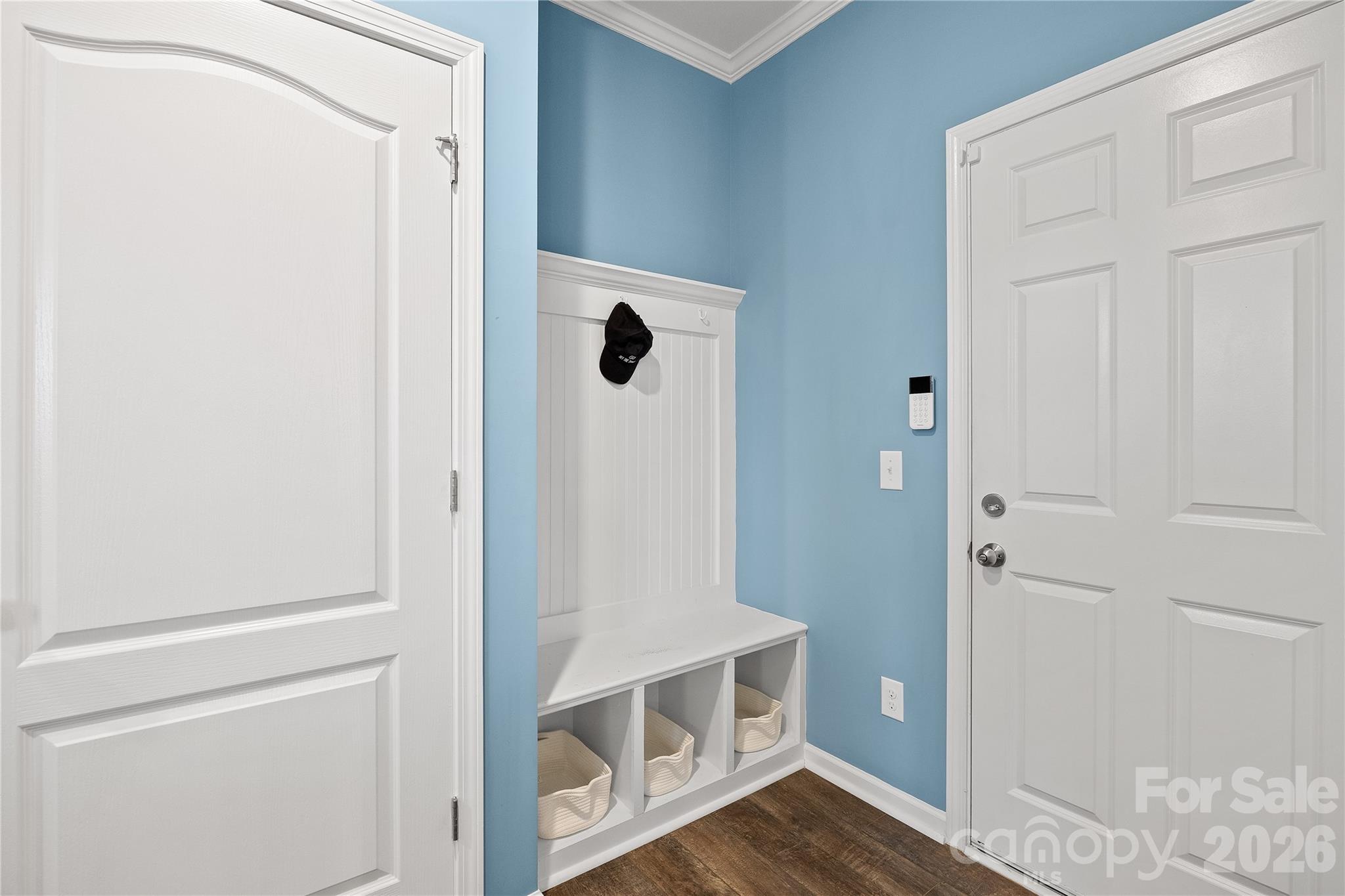 10522 Honeyfur Court — Charlotte