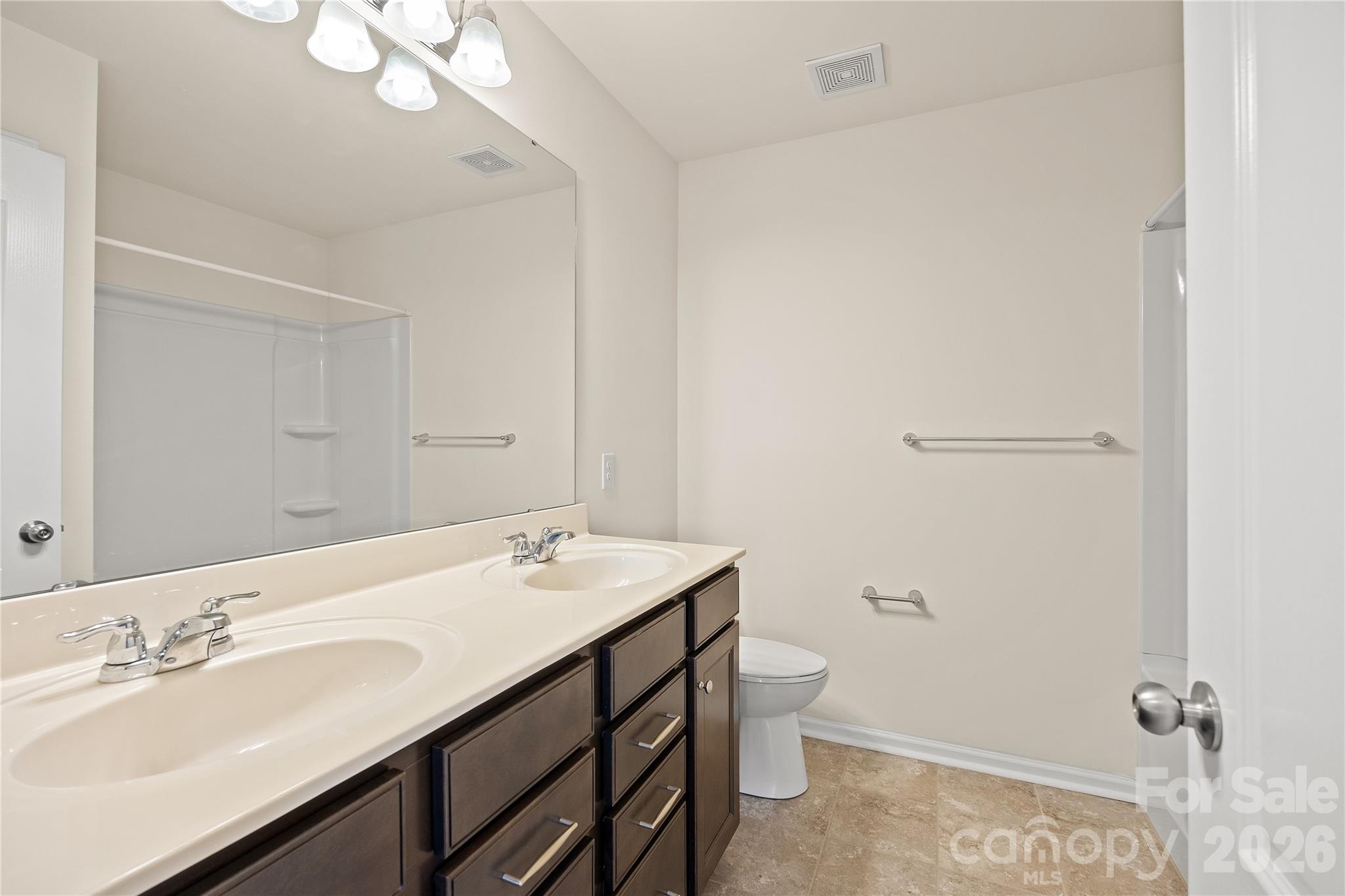10522 Honeyfur Court — Charlotte
