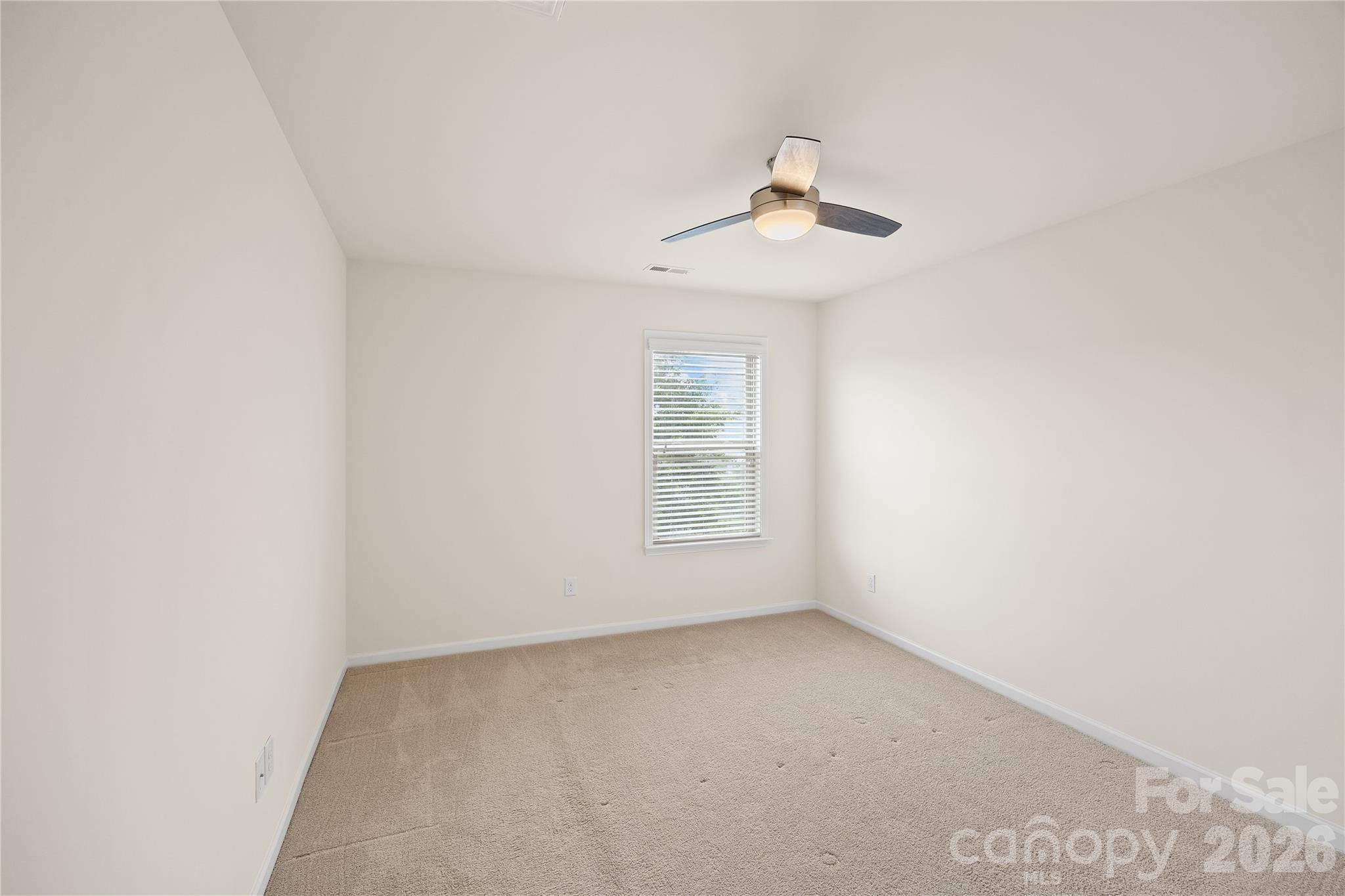 10522 Honeyfur Court — Charlotte