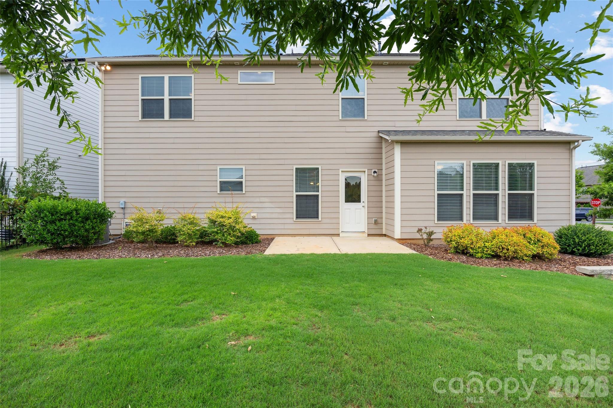 10522 Honeyfur Court — Charlotte
