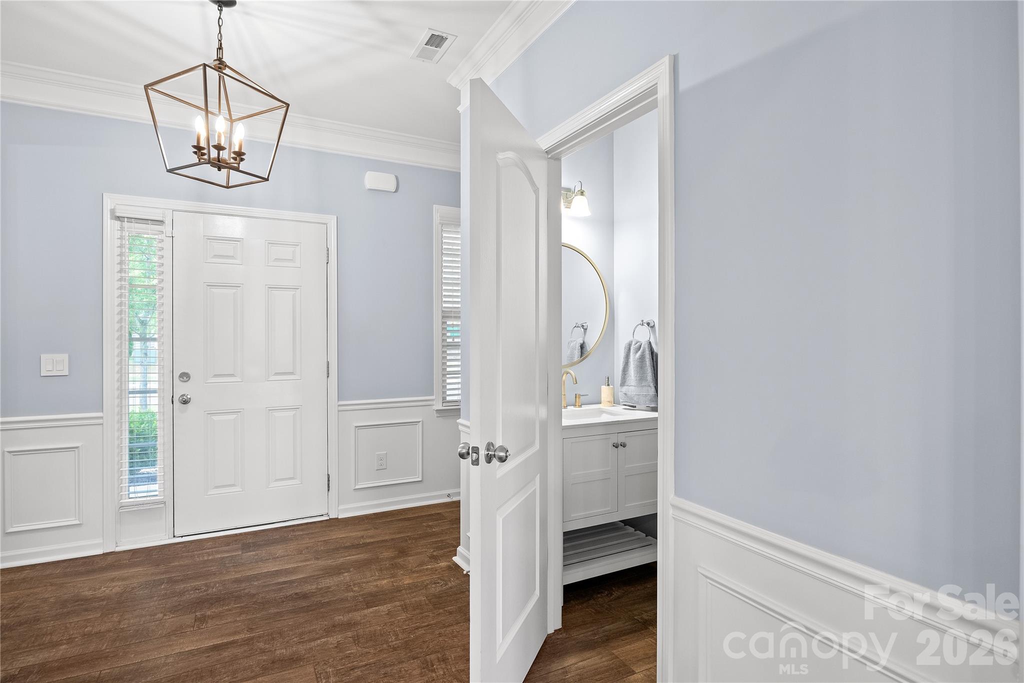 10522 Honeyfur Court — Charlotte