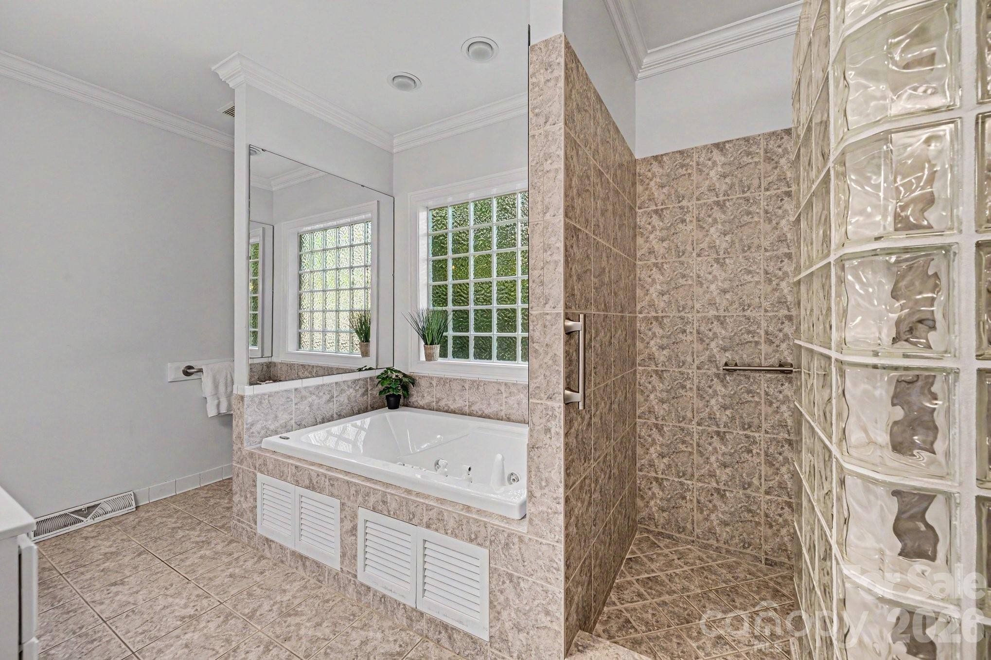 4016 Ancestry Circle — Weddington