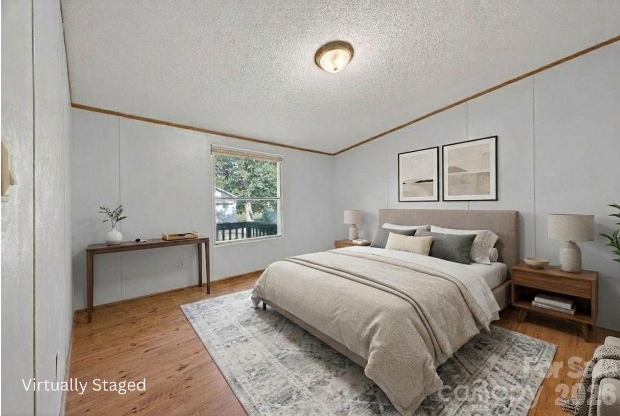 403 Doliver Drive — Horse Shoe