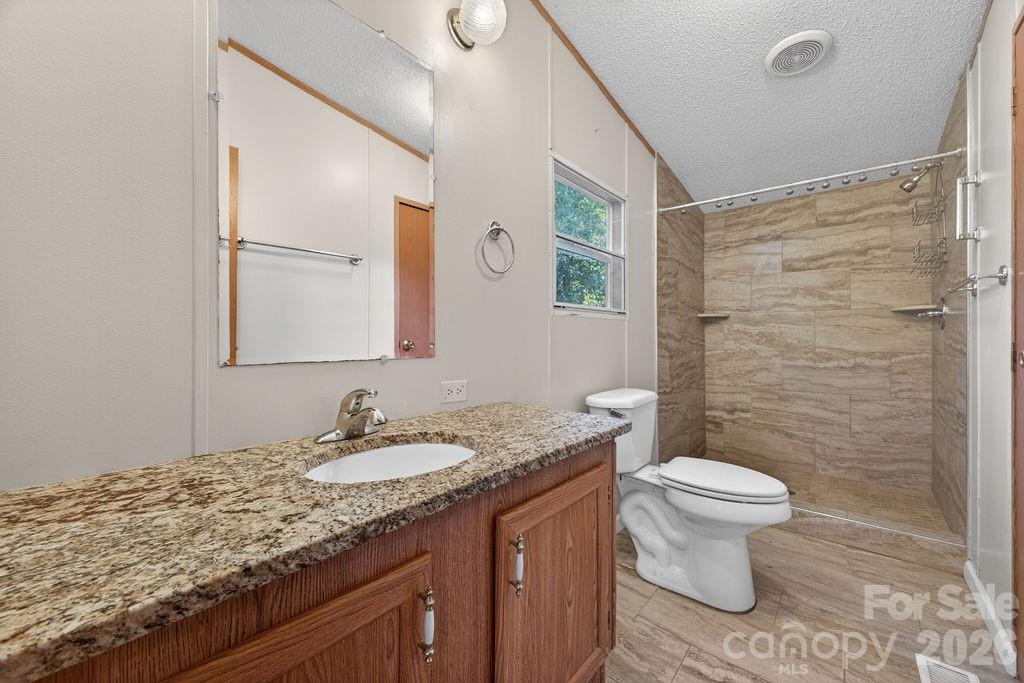 403 Doliver Drive — Horse Shoe