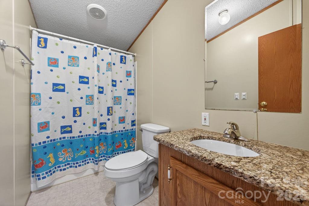403 Doliver Drive — Horse Shoe