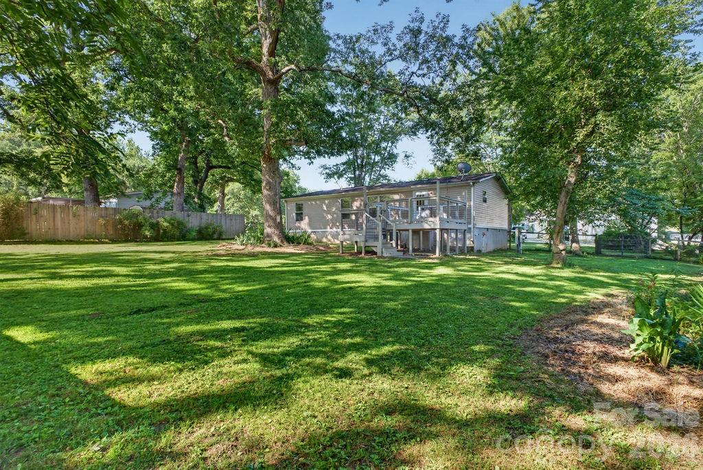 403 Doliver Drive — Horse Shoe