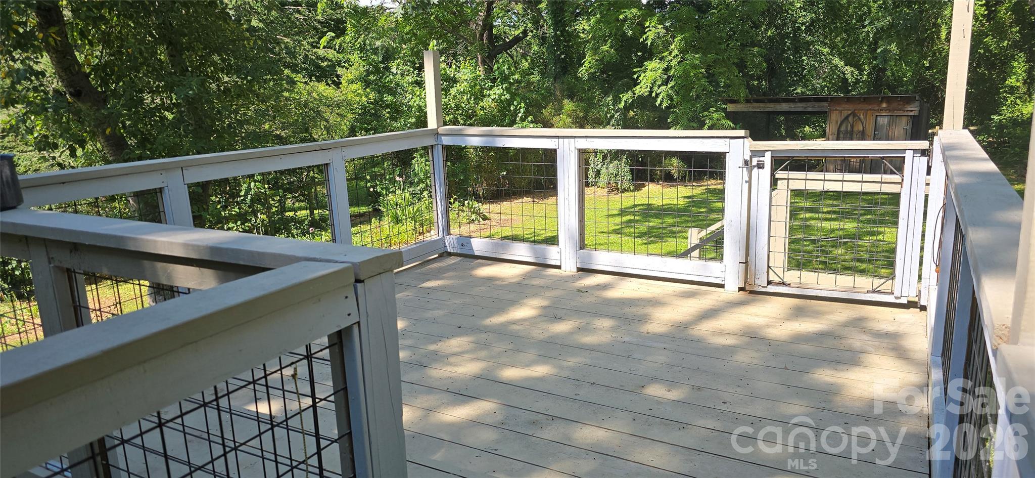 403 Doliver Drive — Horse Shoe