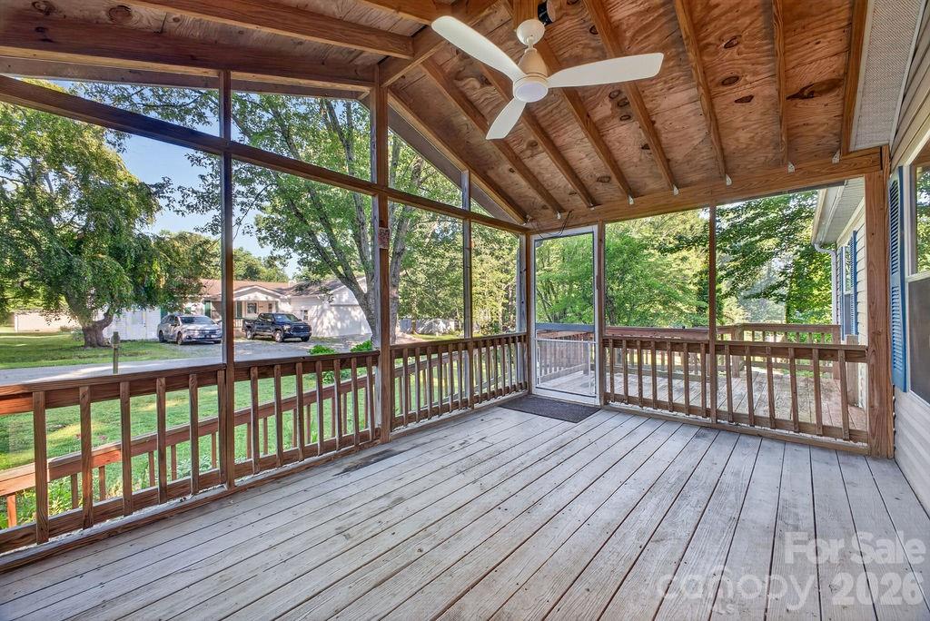 403 Doliver Drive — Horse Shoe