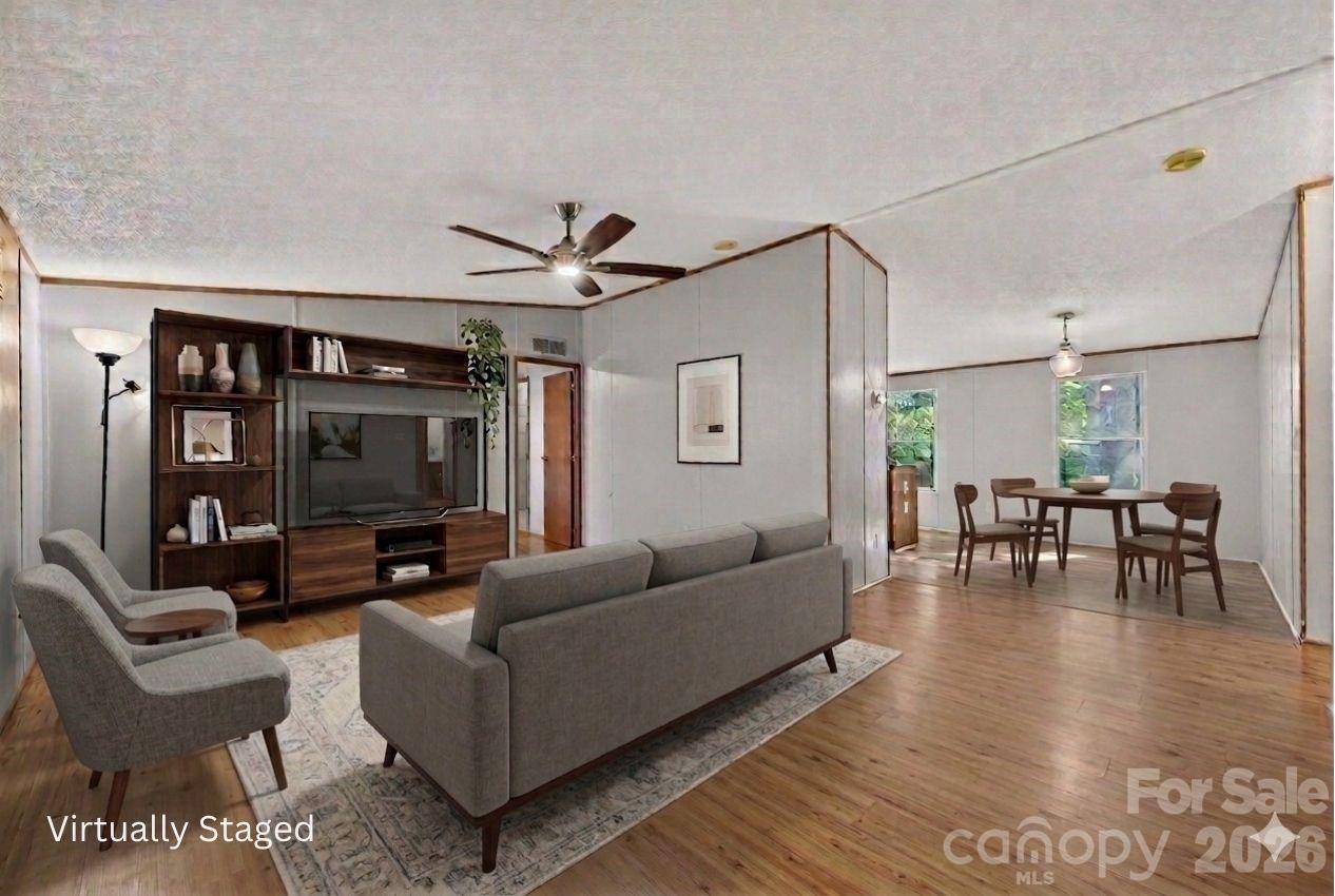 403 Doliver Drive — Horse Shoe