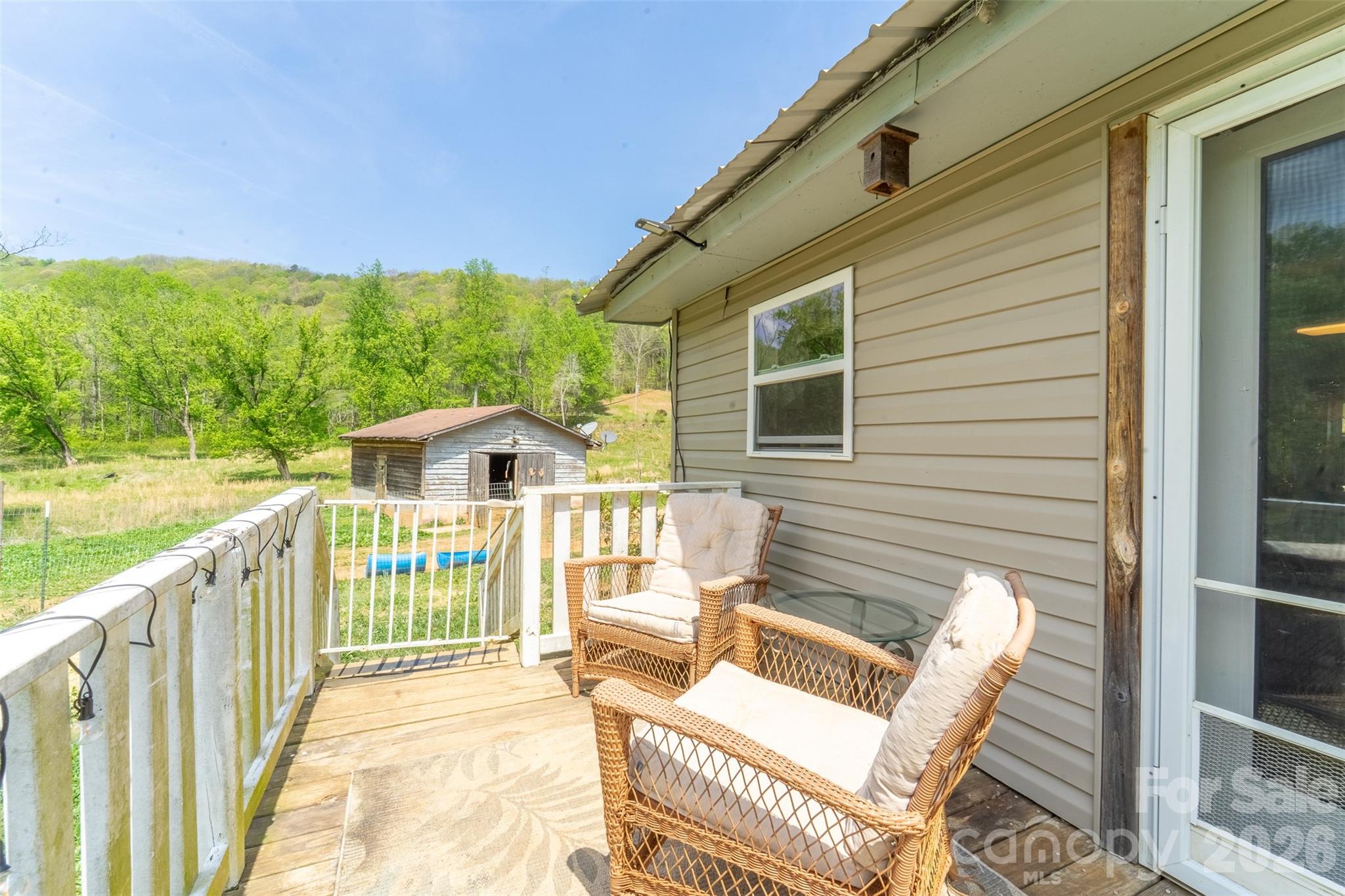 3325 Packs Mountain Road — Murphy