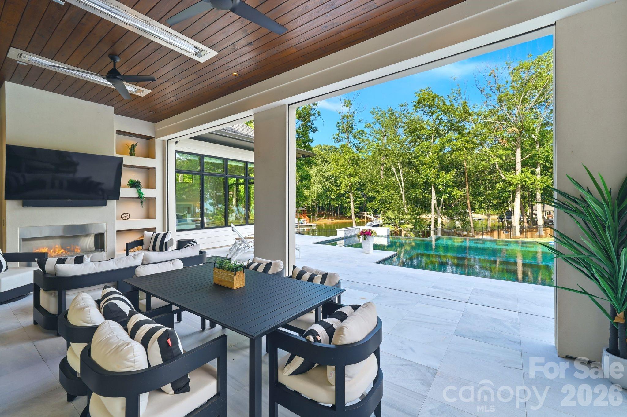 113 Saylors Watch Lane — Mooresville