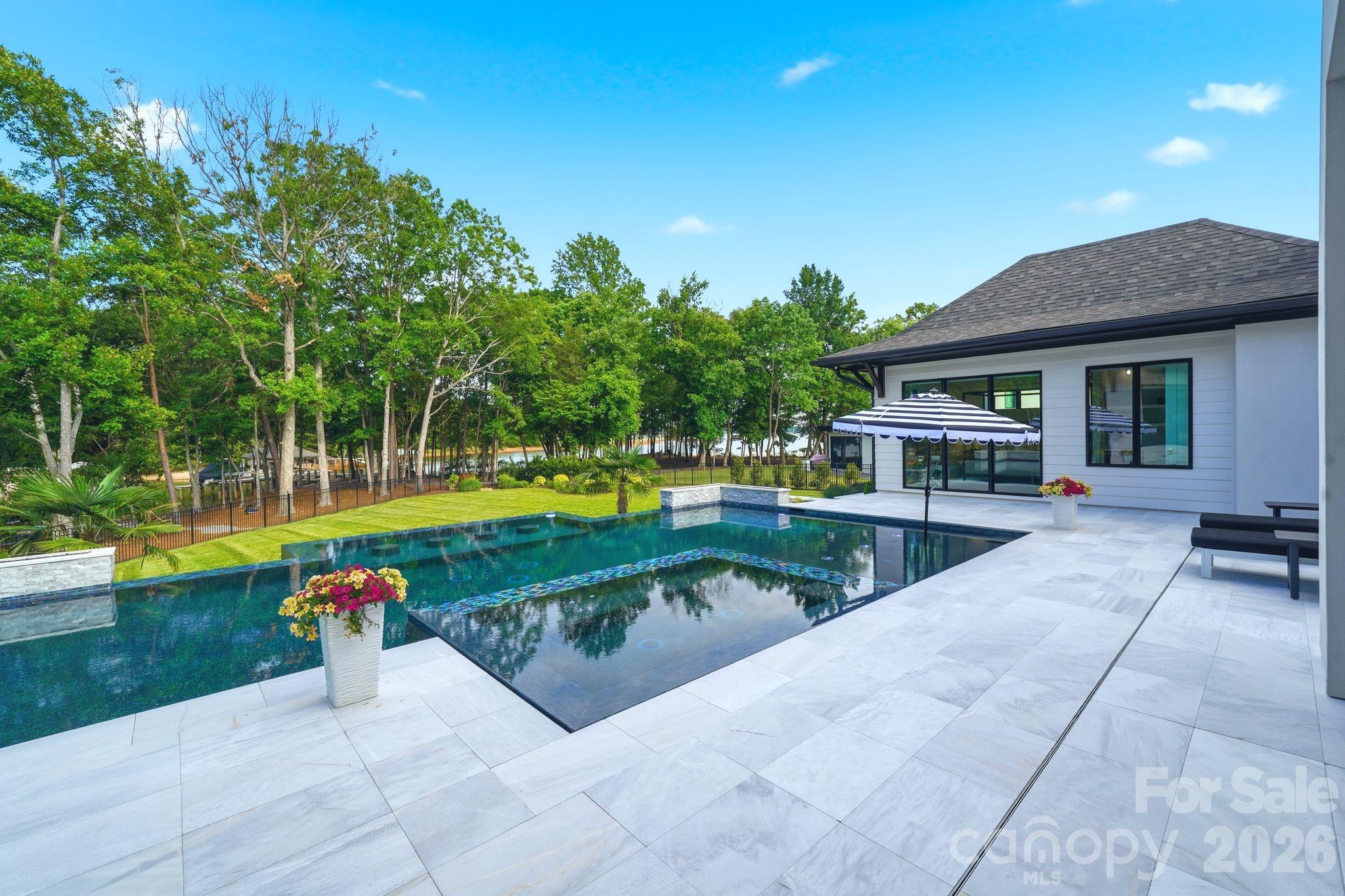 113 Saylors Watch Lane — Mooresville