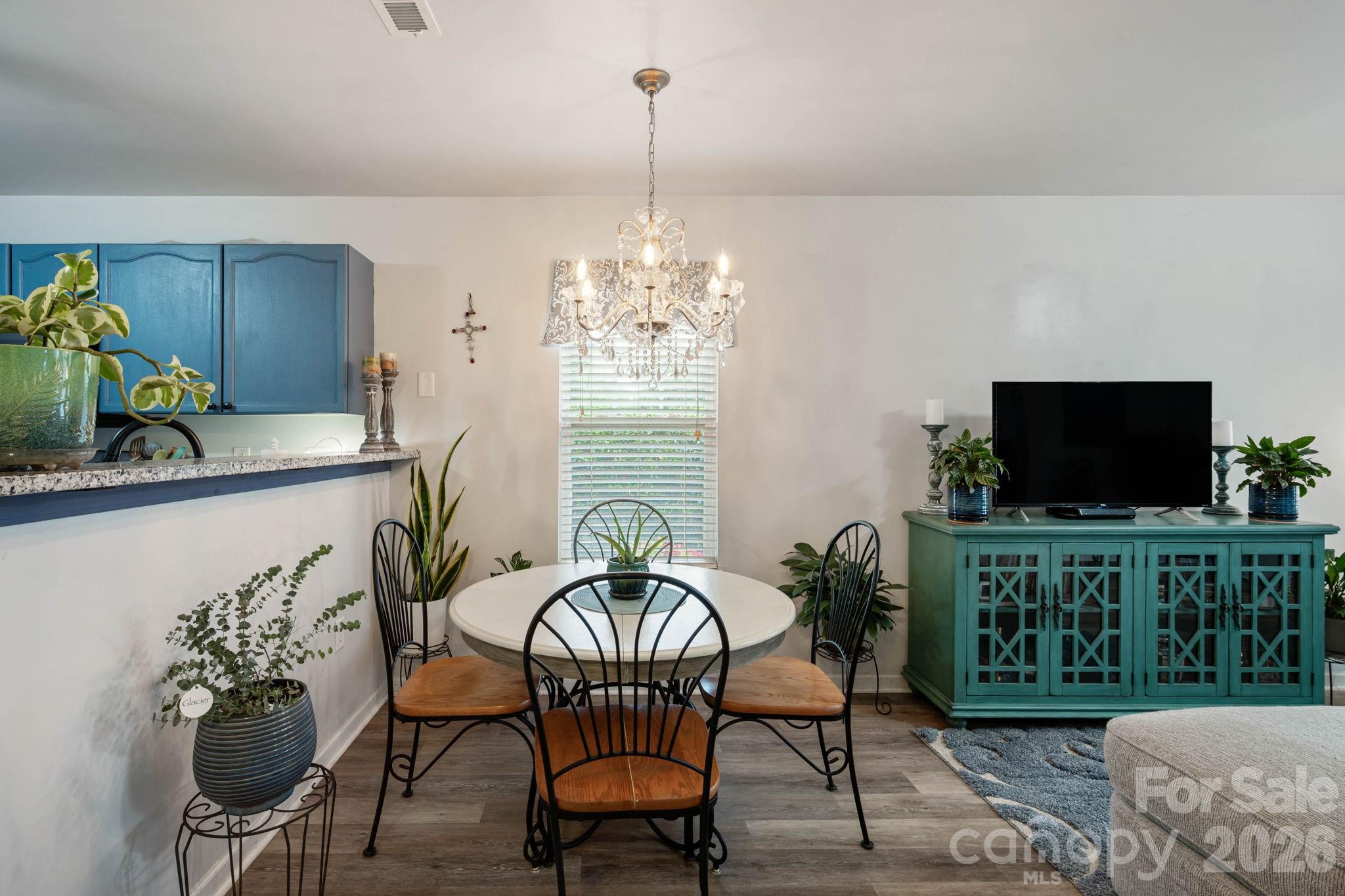 2050 Shady Pond Drive — Clover