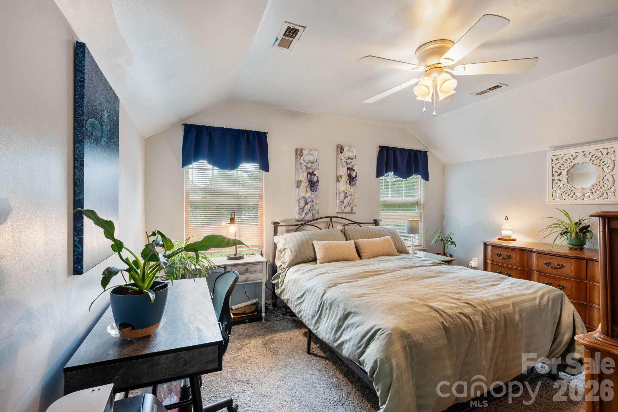 2050 Shady Pond Drive — Clover