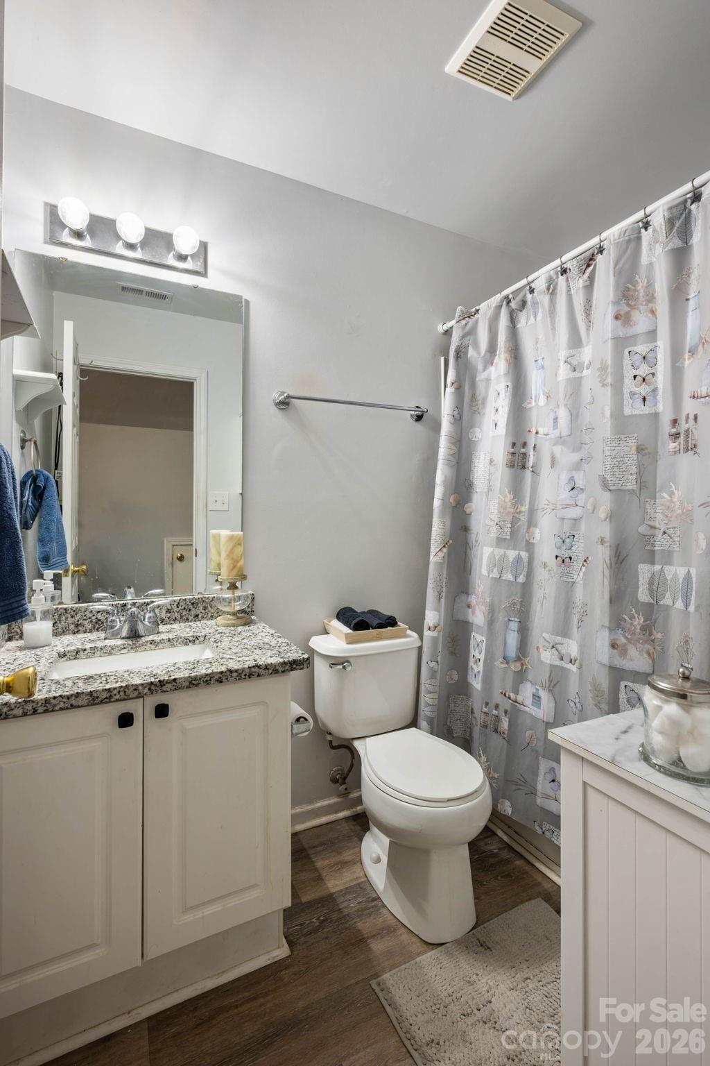 2050 Shady Pond Drive — Clover