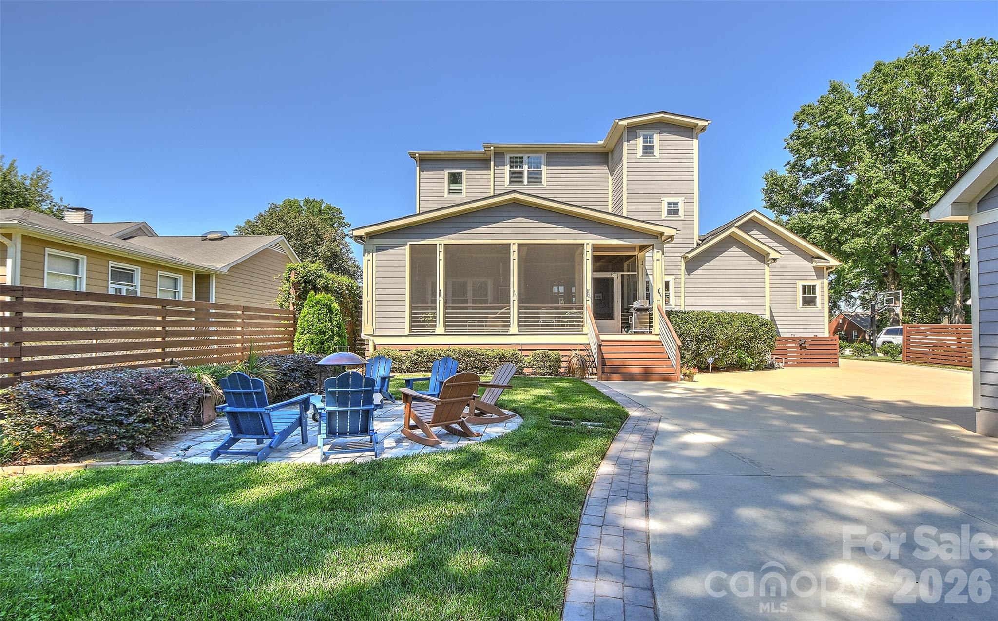 400 Marsh Road — Charlotte