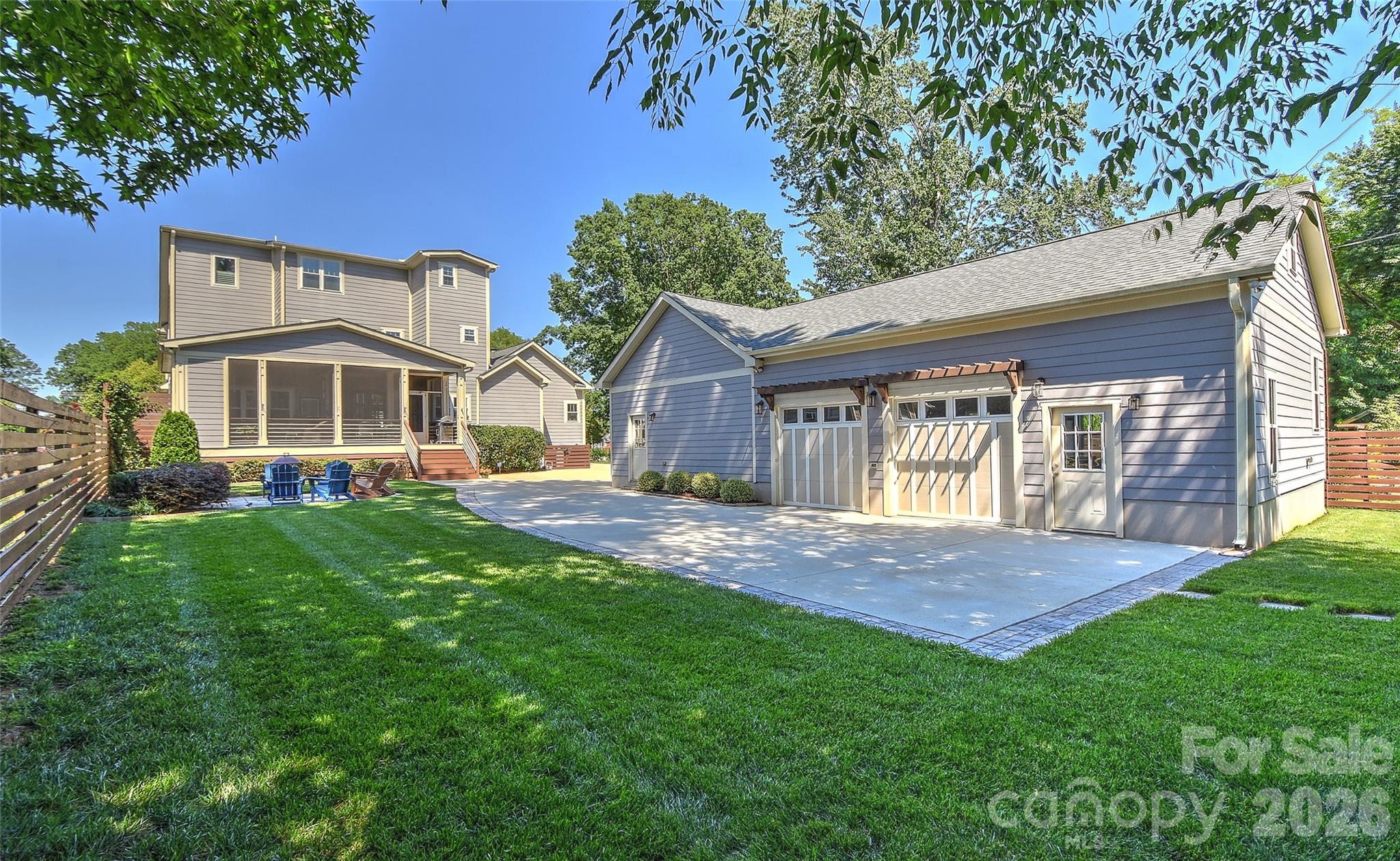 400 Marsh Road — Charlotte