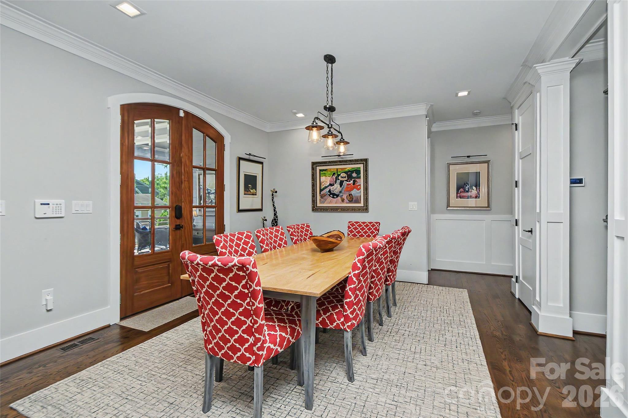 400 Marsh Road — Charlotte