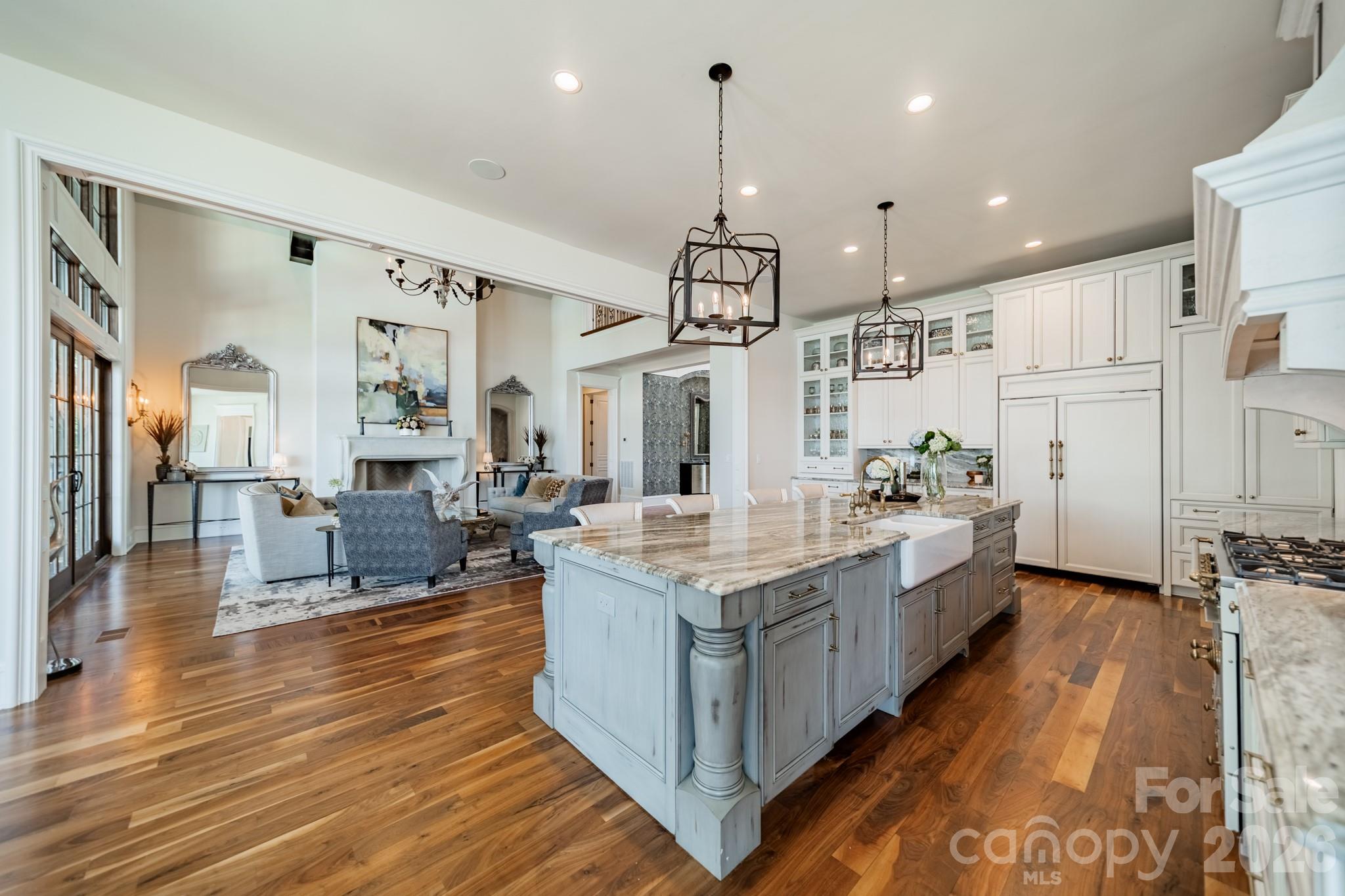 5204 Masons Ferry Road — Clover