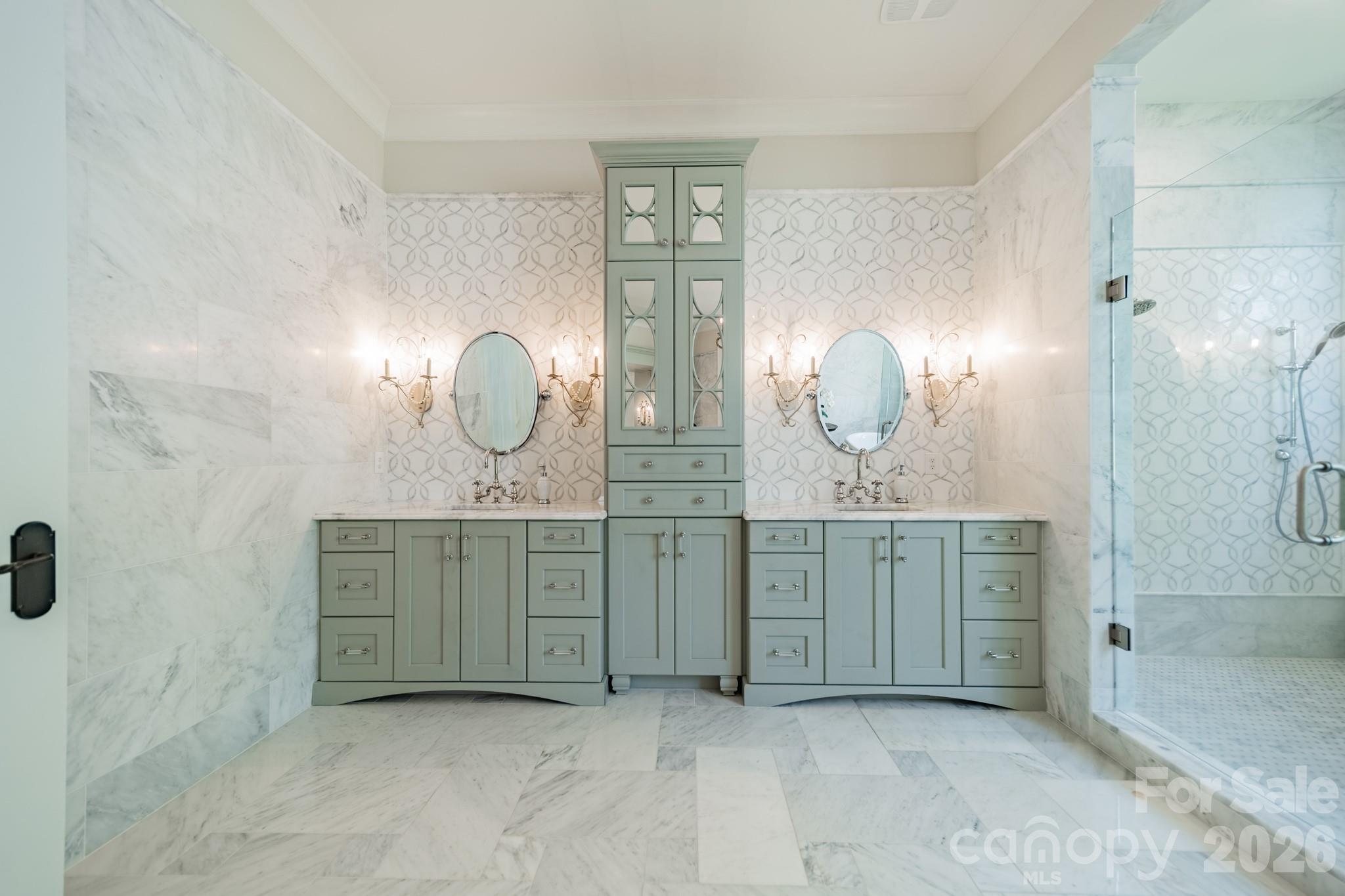 5204 Masons Ferry Road — Clover