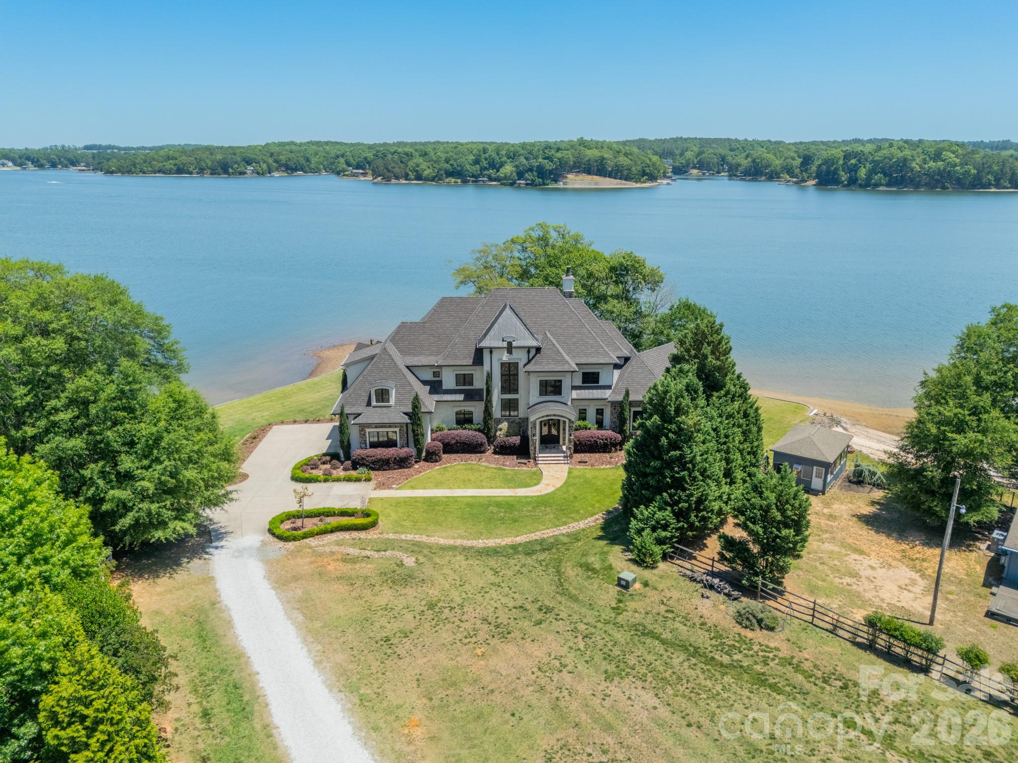 5204 Masons Ferry Road — Clover