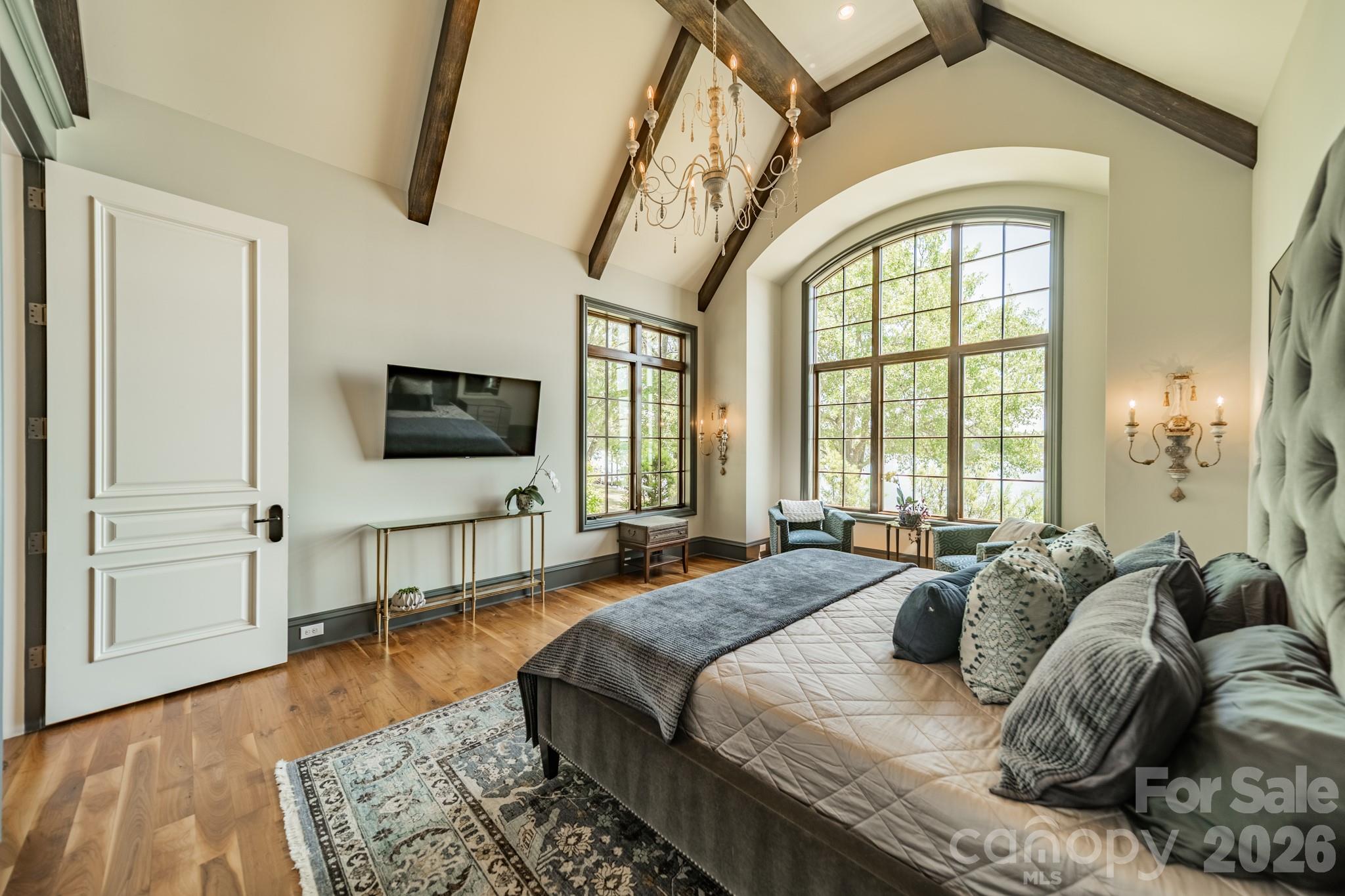 5204 Masons Ferry Road — Clover