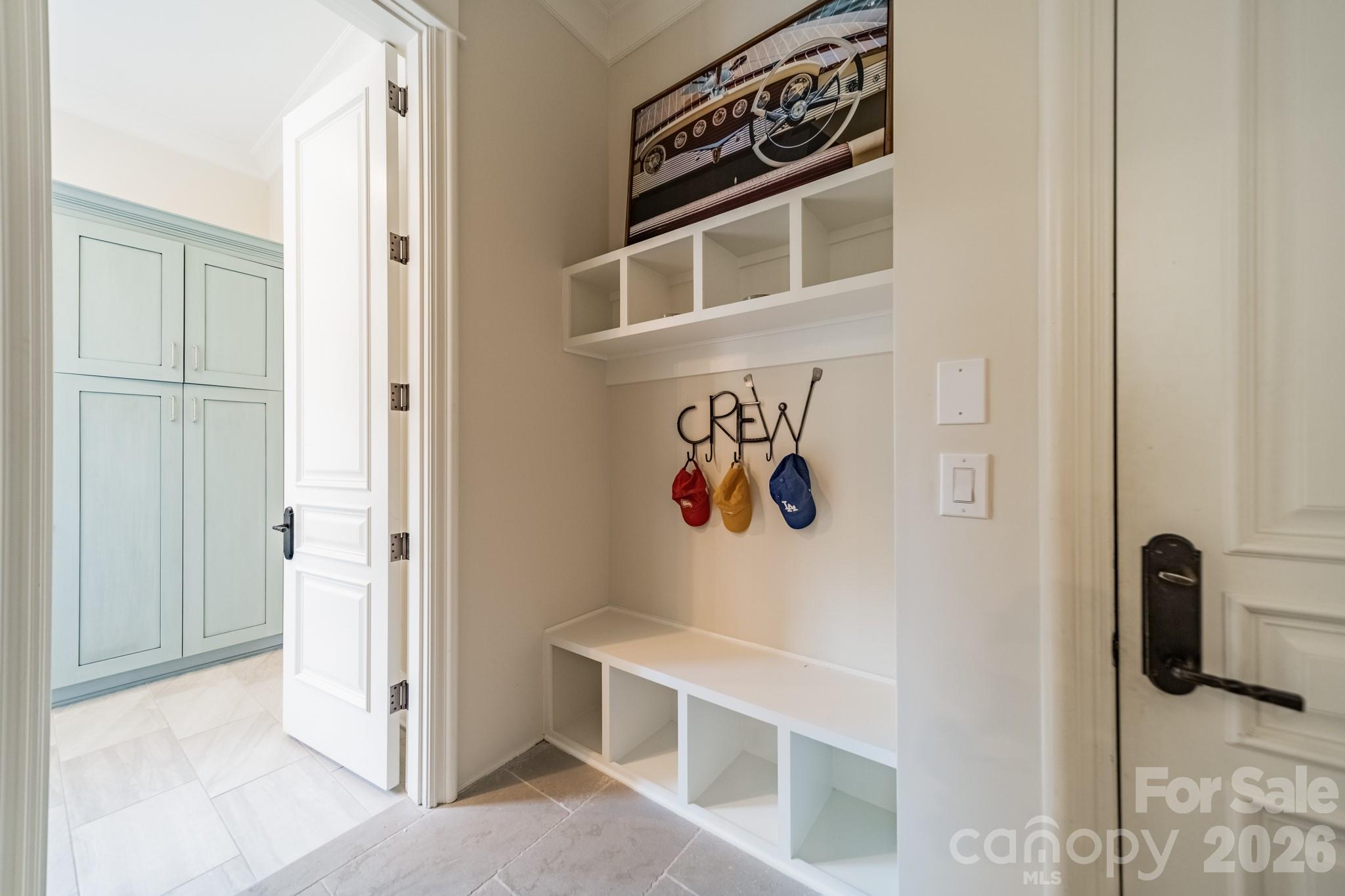 5204 Masons Ferry Road — Clover