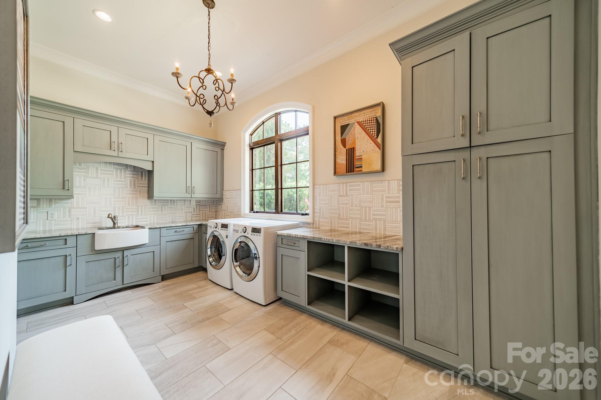 5204 Masons Ferry Road — Clover
