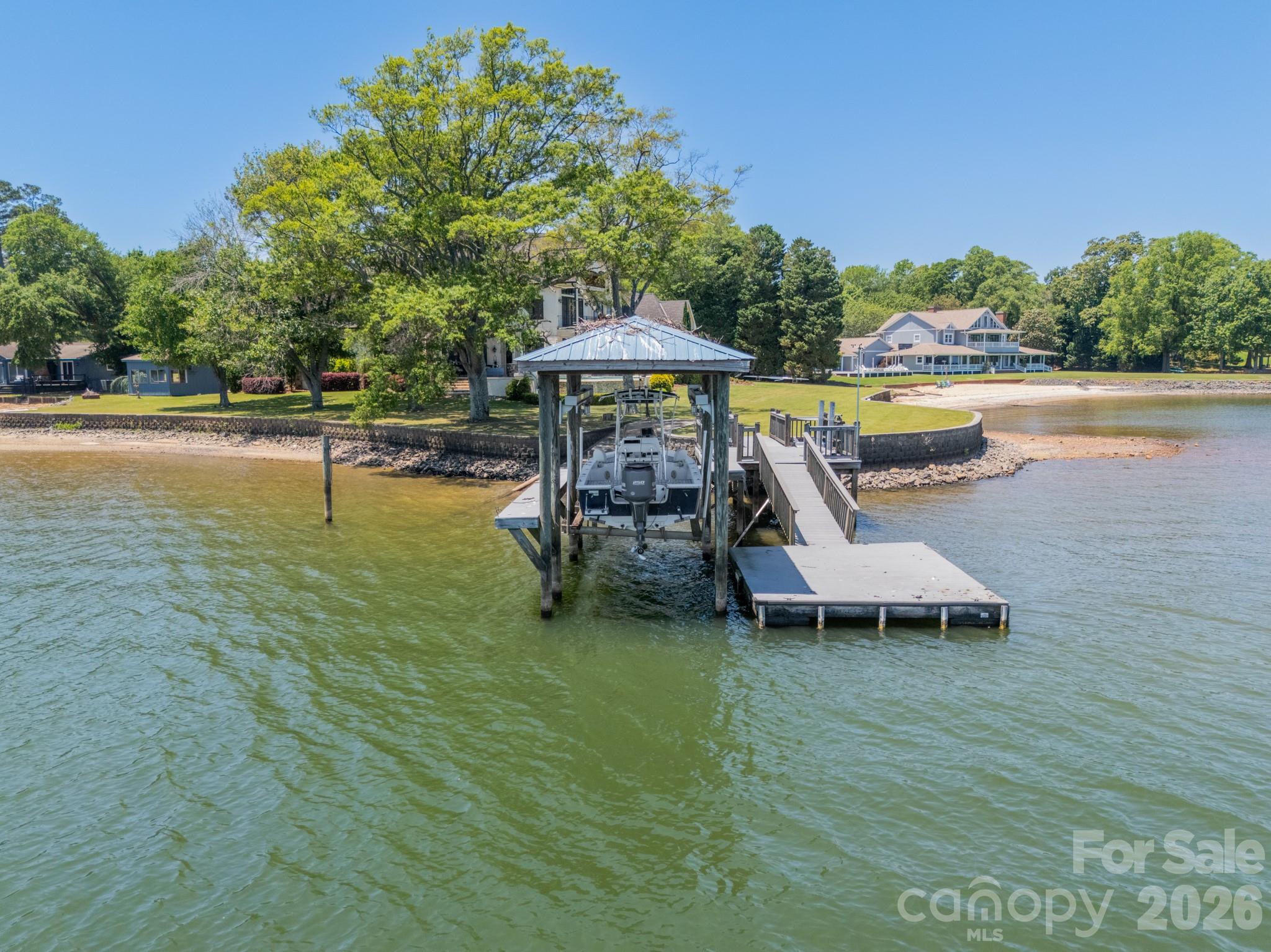5204 Masons Ferry Road — Clover