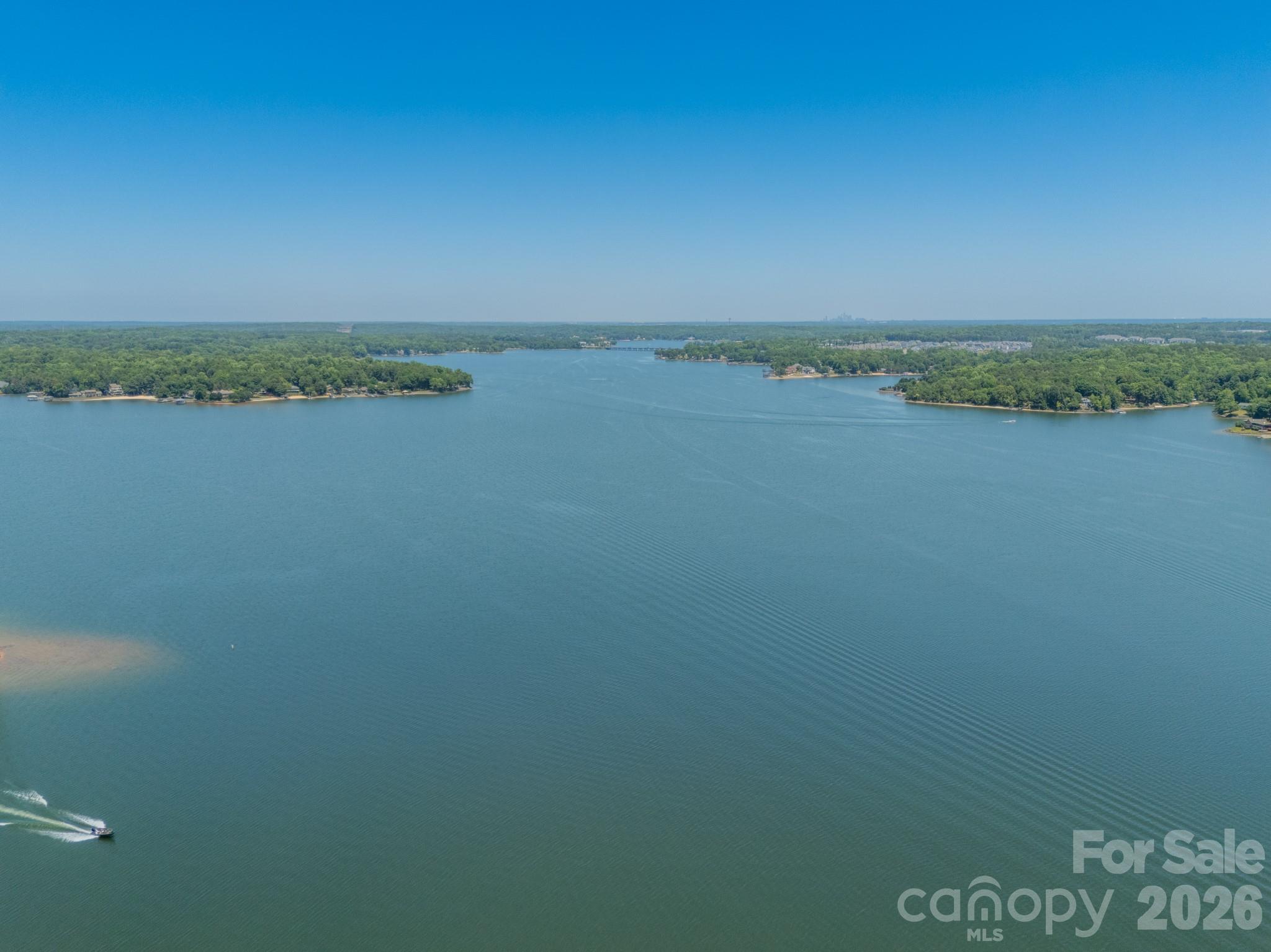 5204 Masons Ferry Road — Clover