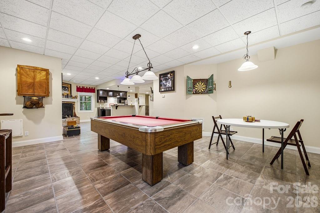 3121 Cove Loop Road — Hendersonville