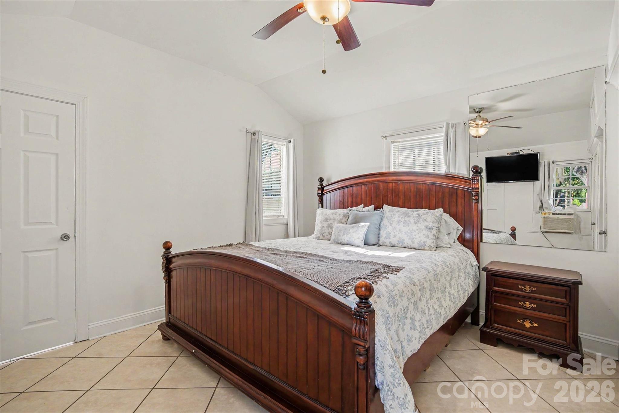 1101 Choyce Avenue — Charlotte