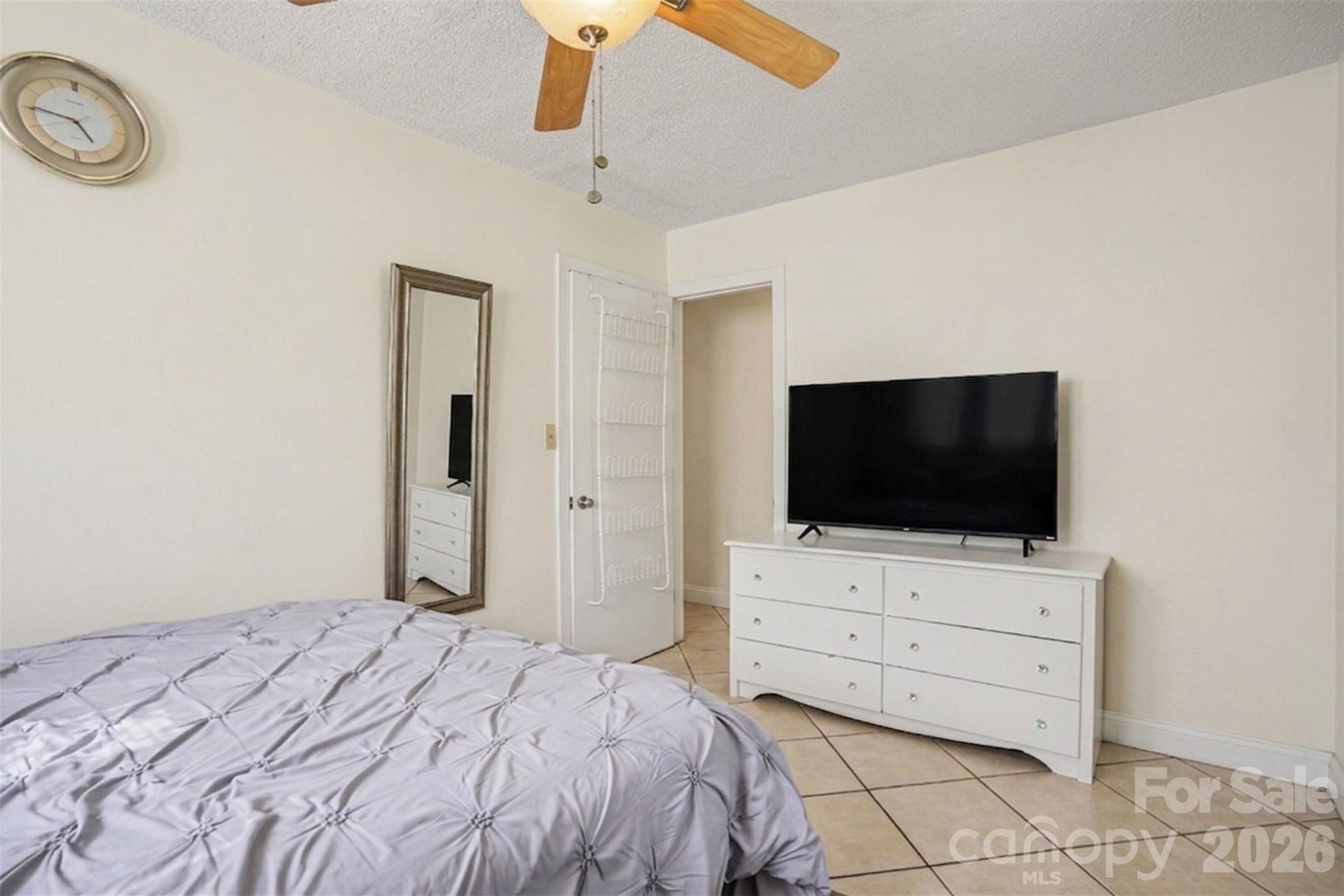 1101 Choyce Avenue — Charlotte