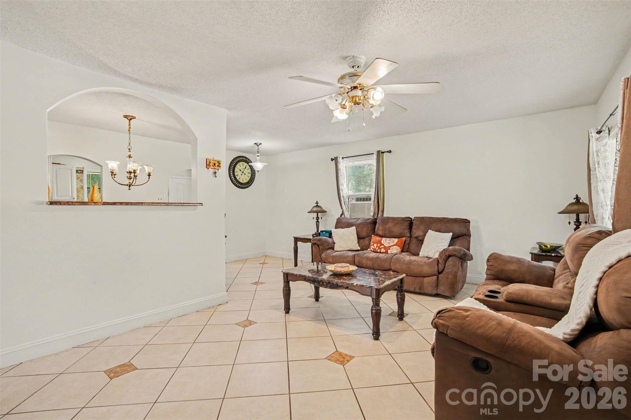 1101 Choyce Avenue — Charlotte