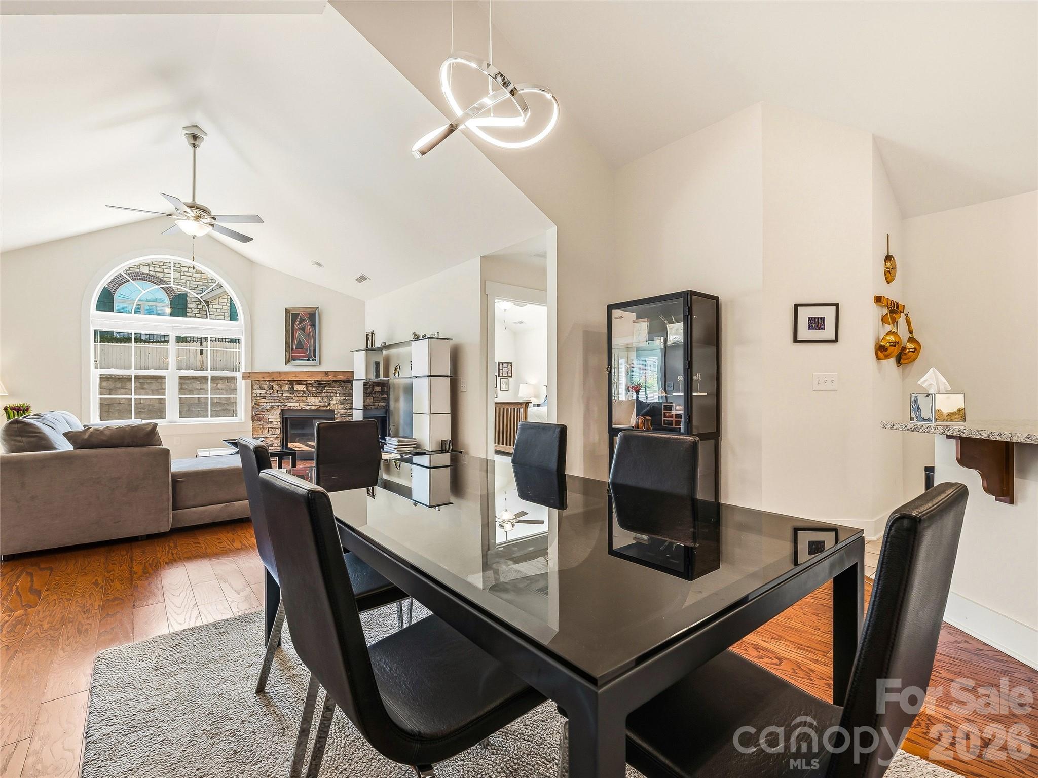 39 Braeburn Way — Flat Rock