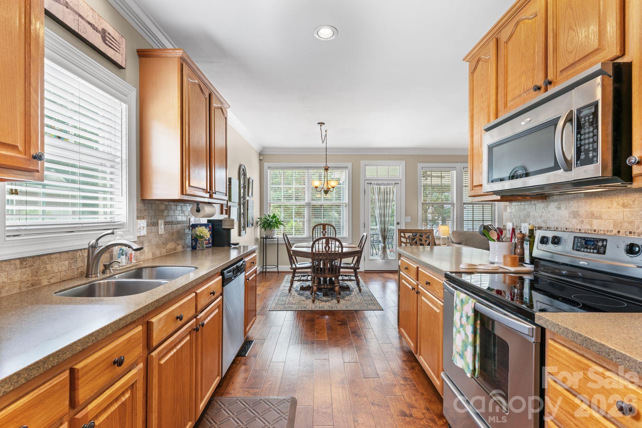 1900 Austin Place Lane — Winston Salem
